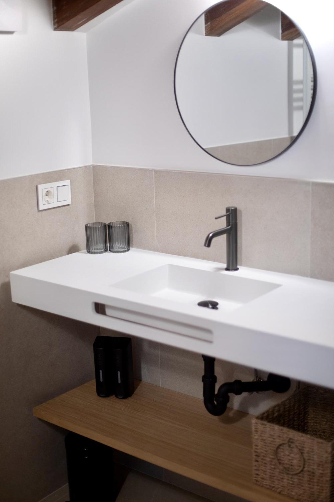 Deluxe Double Room Mountain View