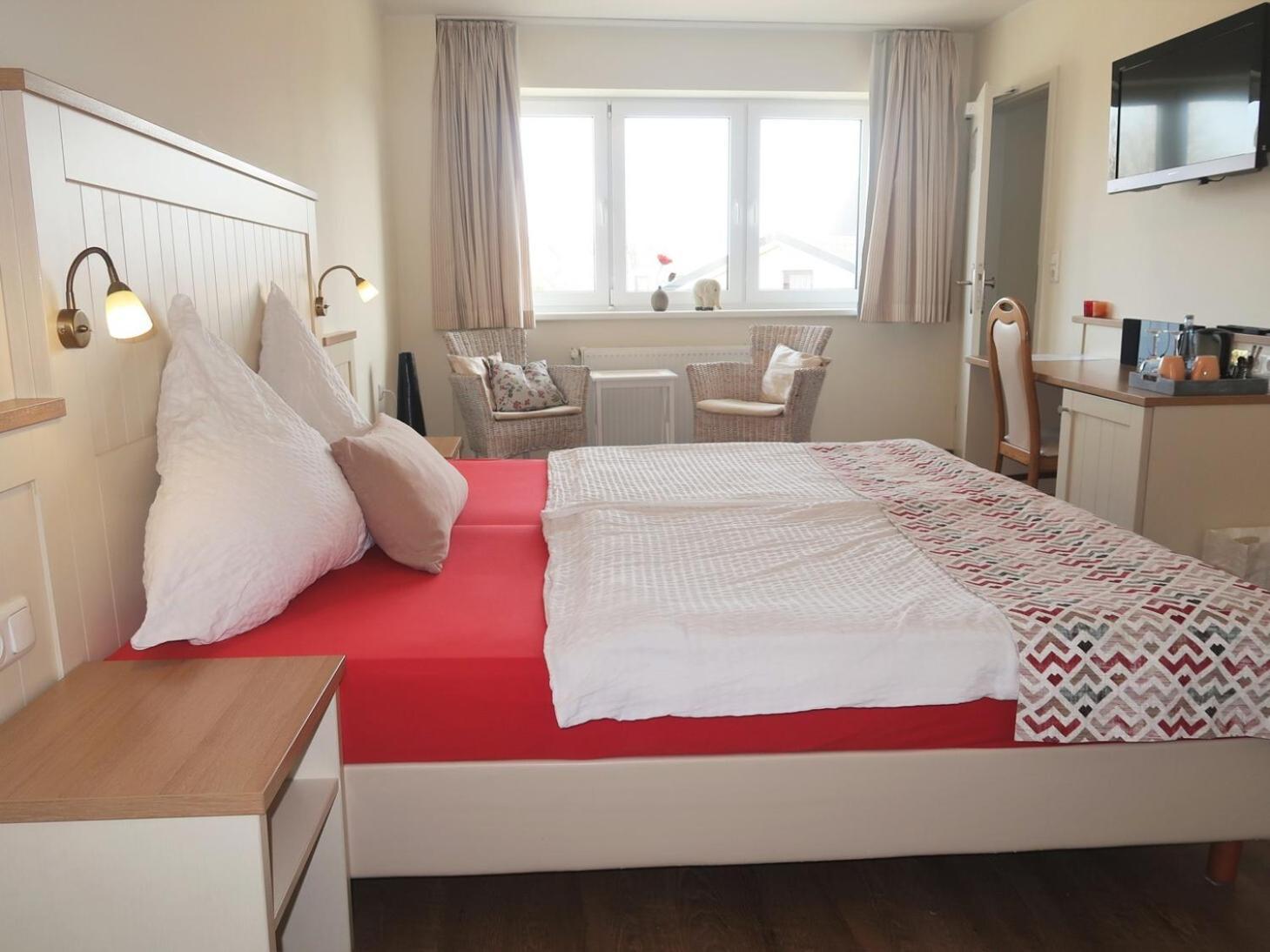 Double Room Private Bathroom