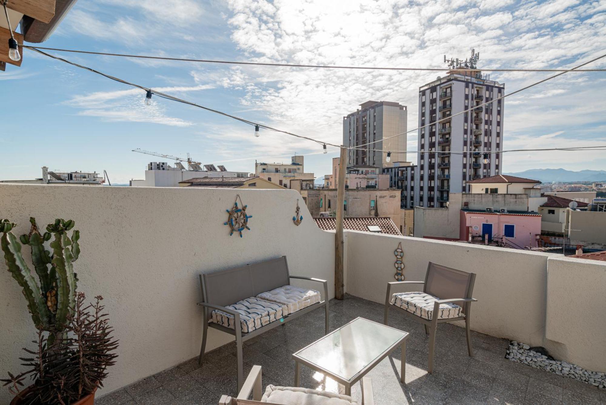 Camera Matrimoniale con Balcone (3 Adulti)