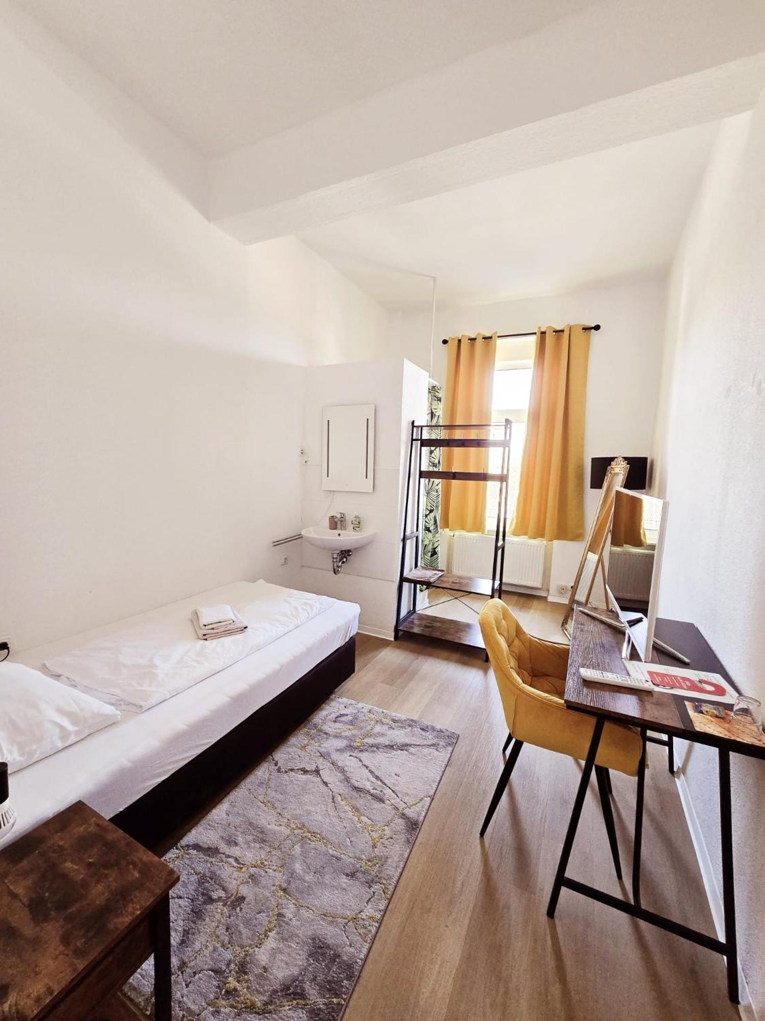 Economy Single Room