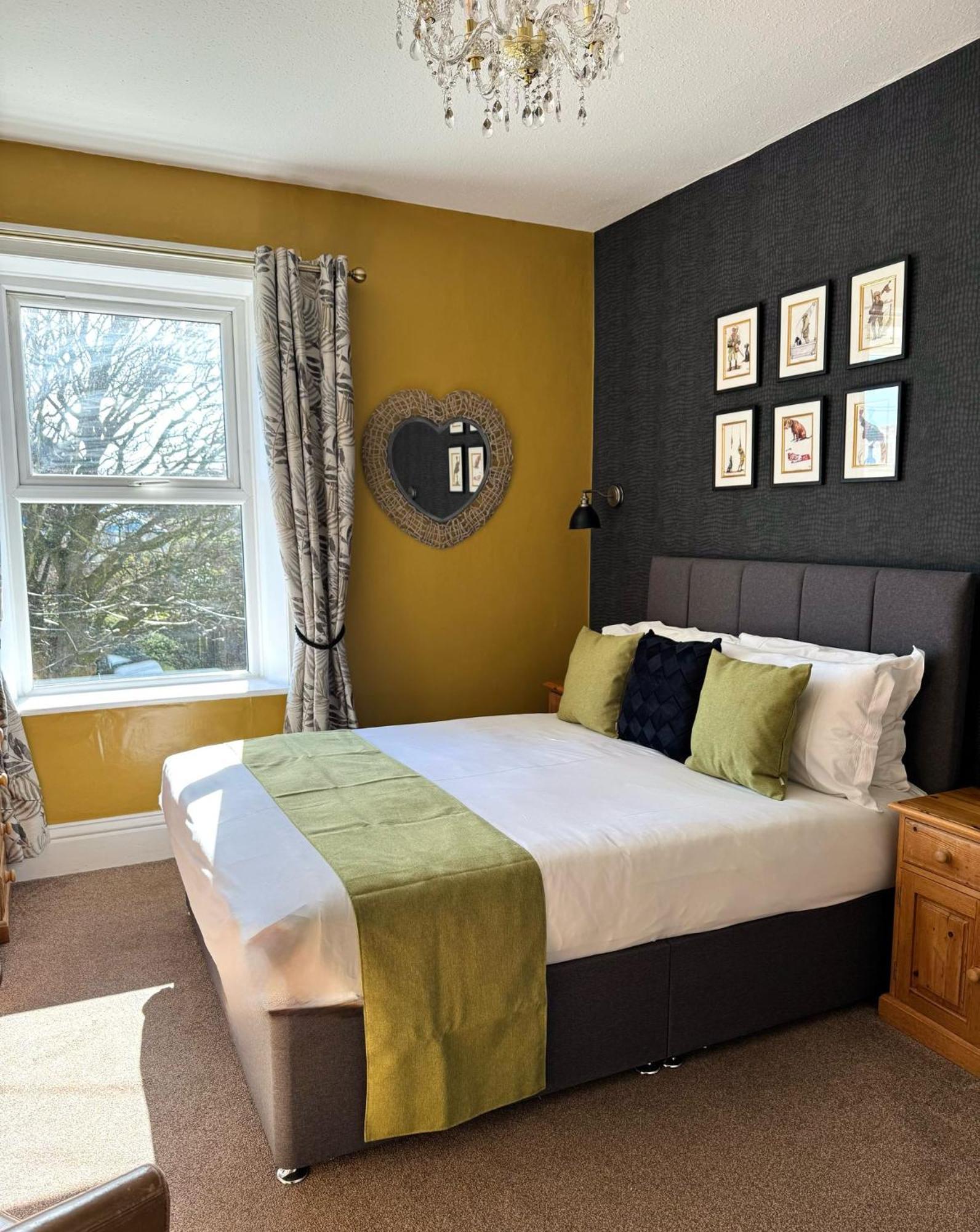 Standard King Room
