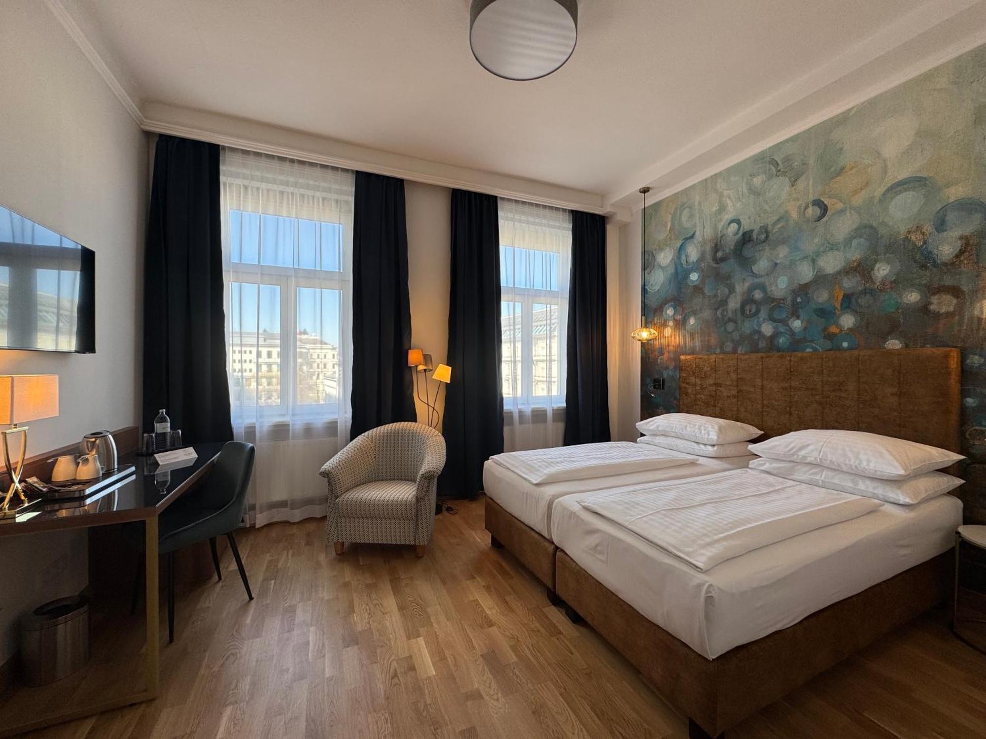Deluxe Room Double or Twin