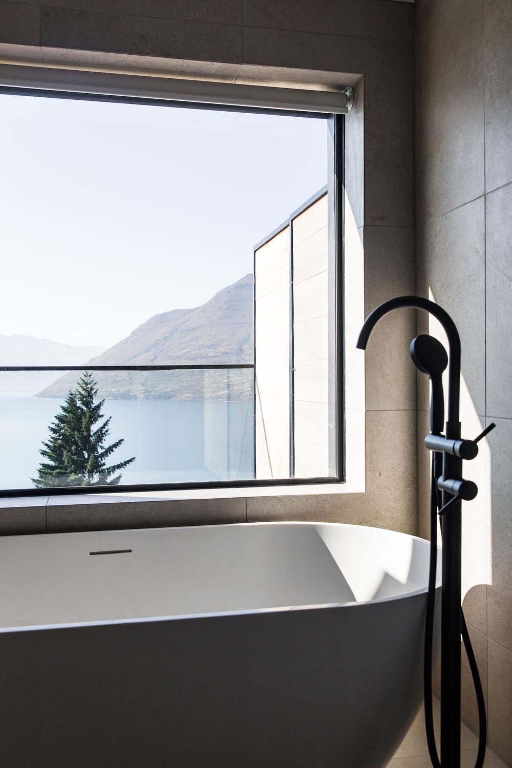 Chambre Lit King-Size - Vue sur Lac