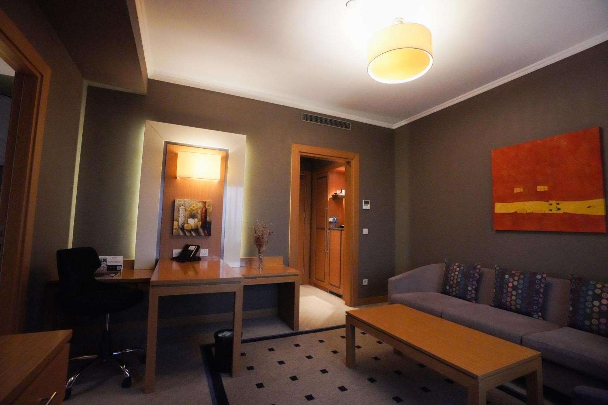 One-Bedroom Suite