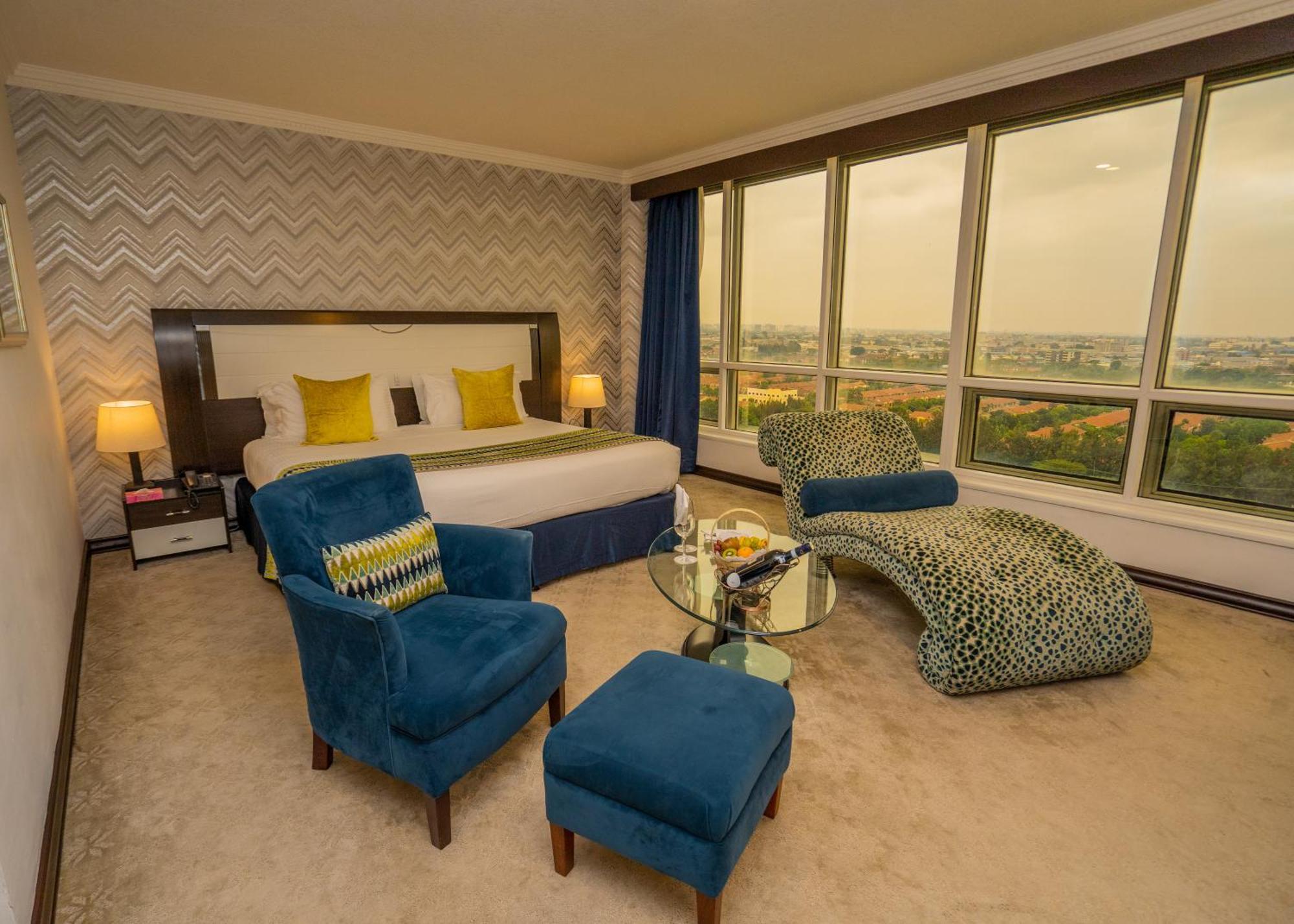 Executive Room Skyline View