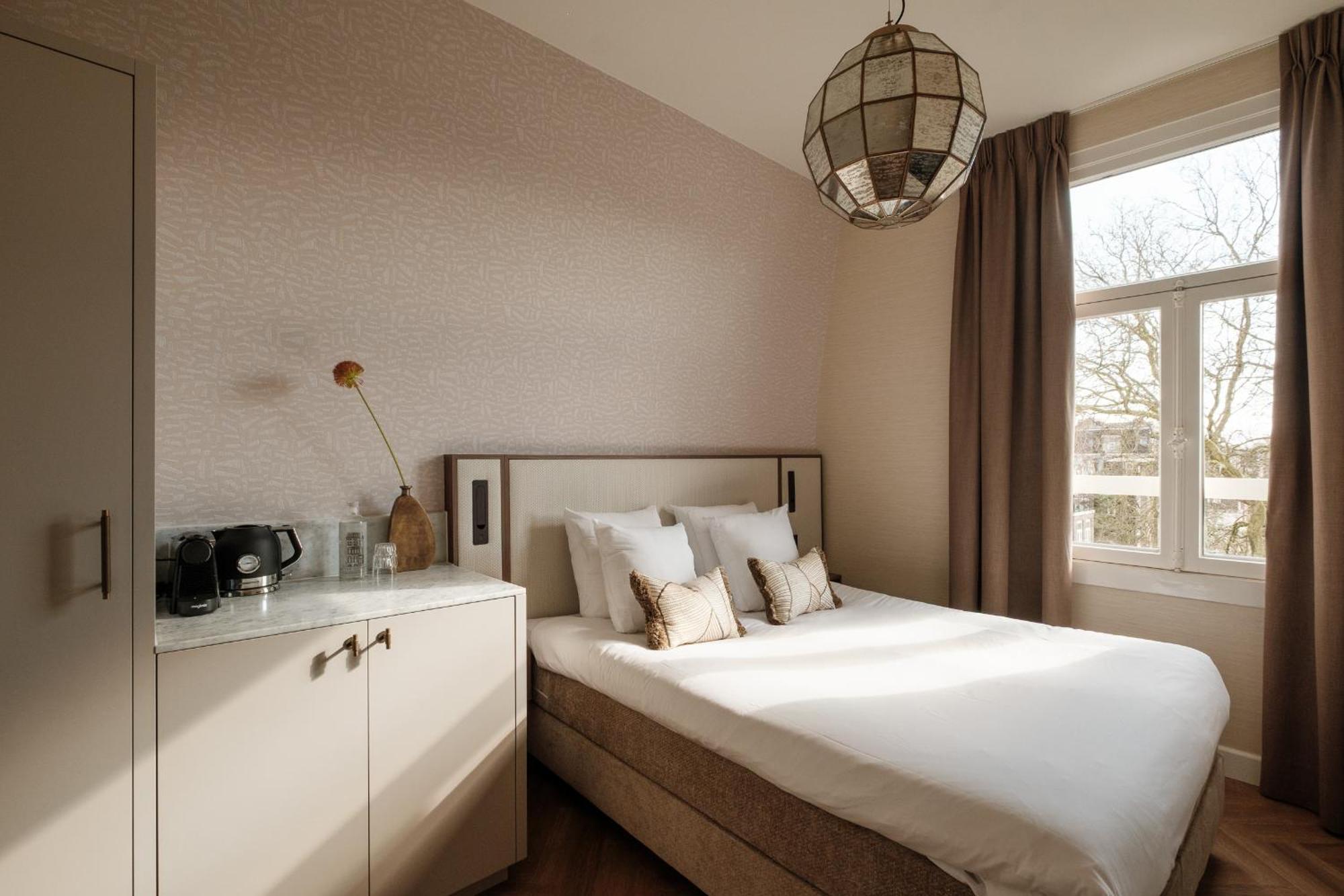 Cozy Double Room