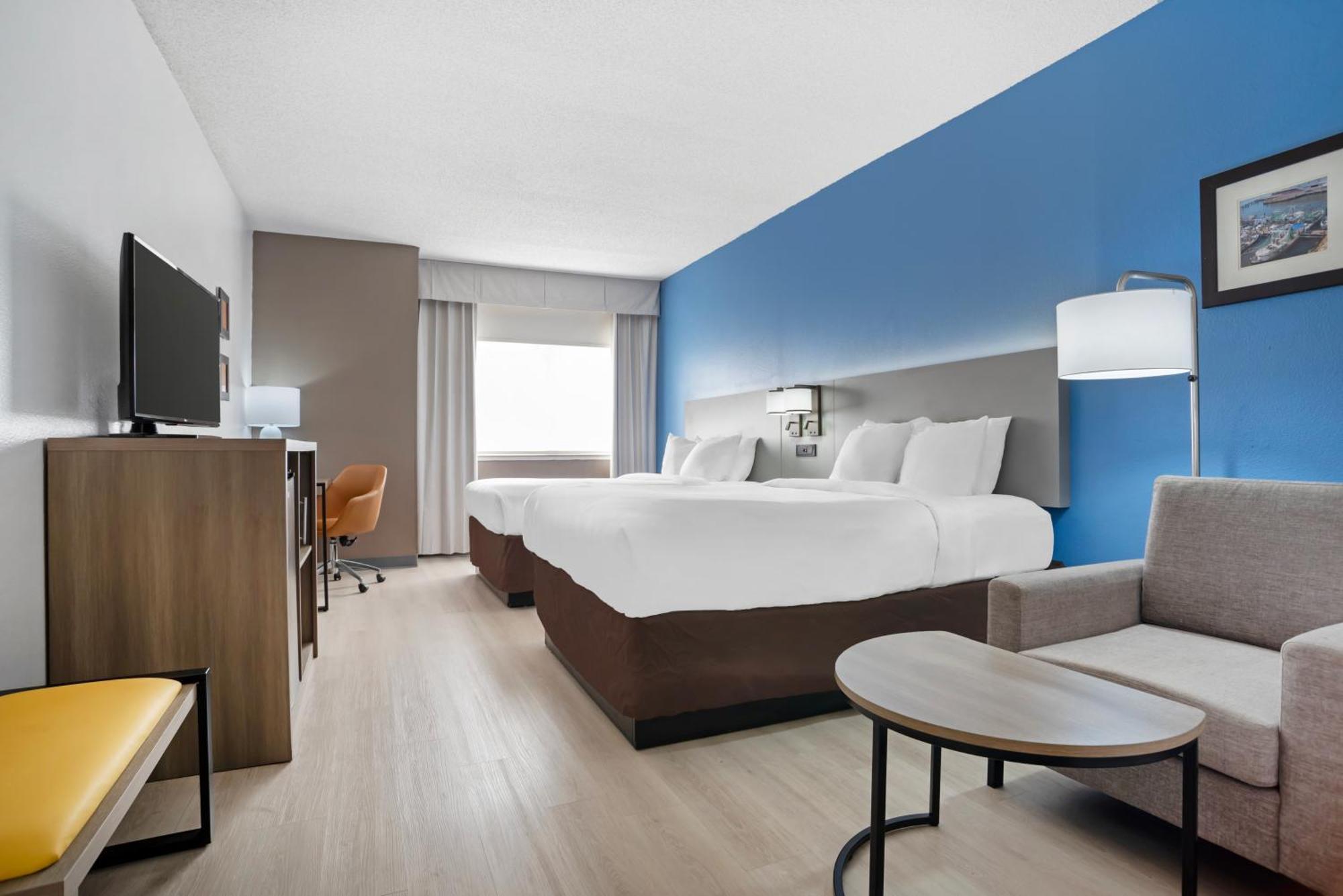 Queen Room Two Queen Beds Accessible or Non-Smoking