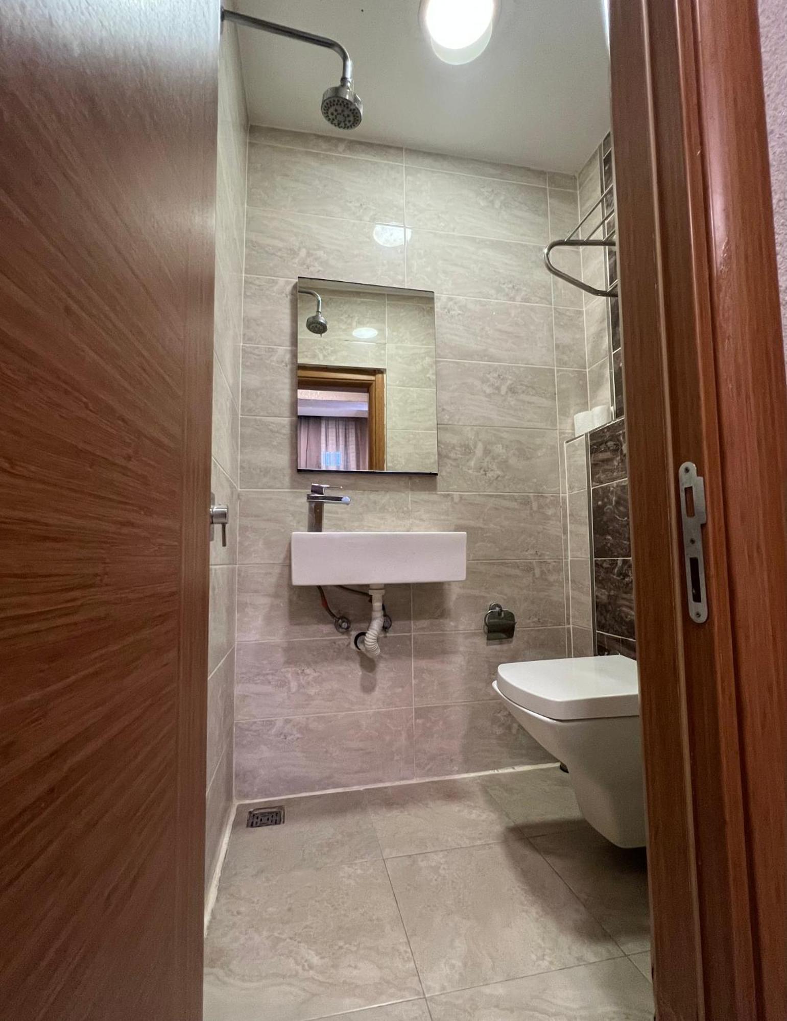 Economy Single Room