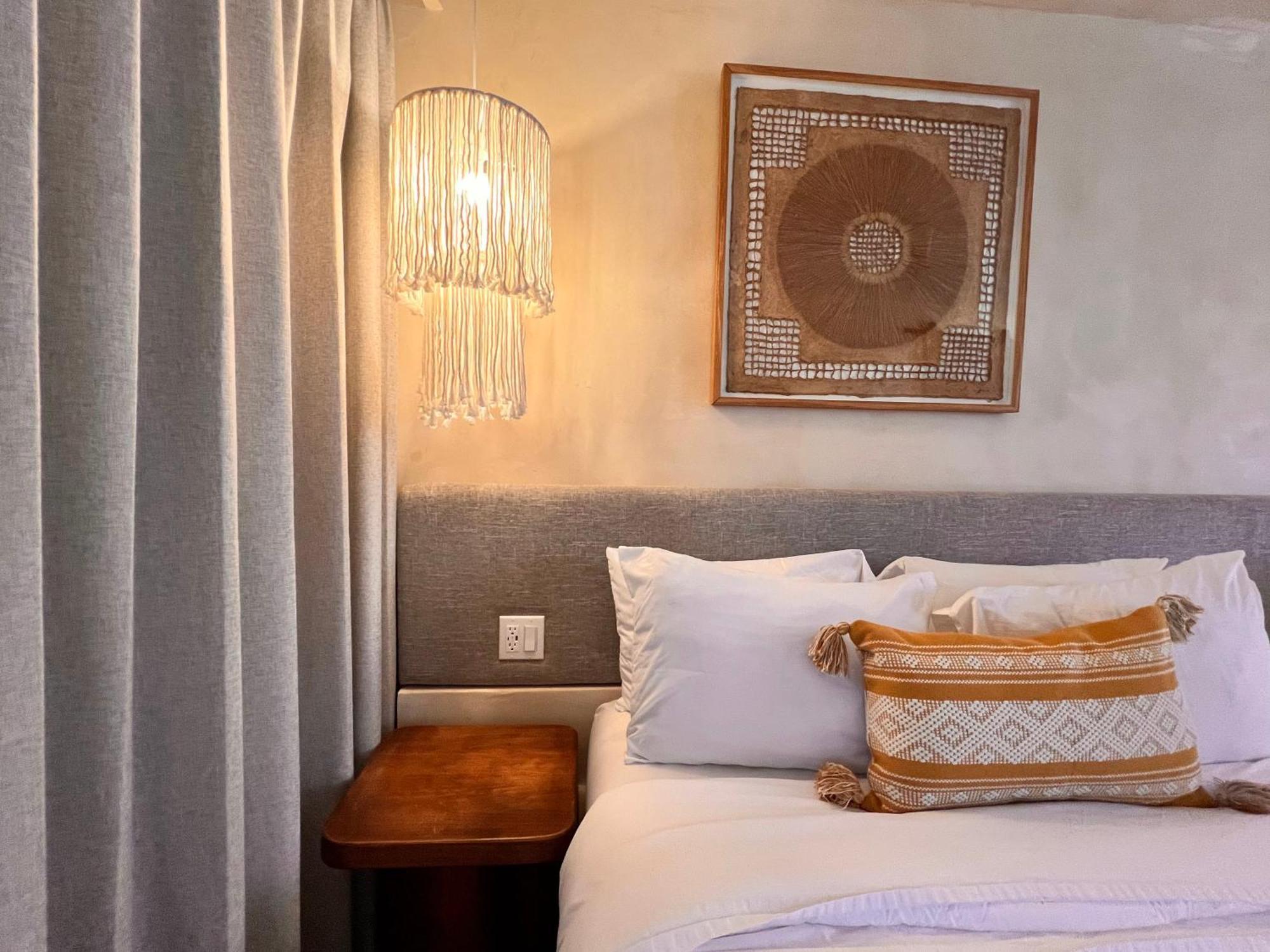 Two Queen Beds Wet Bar