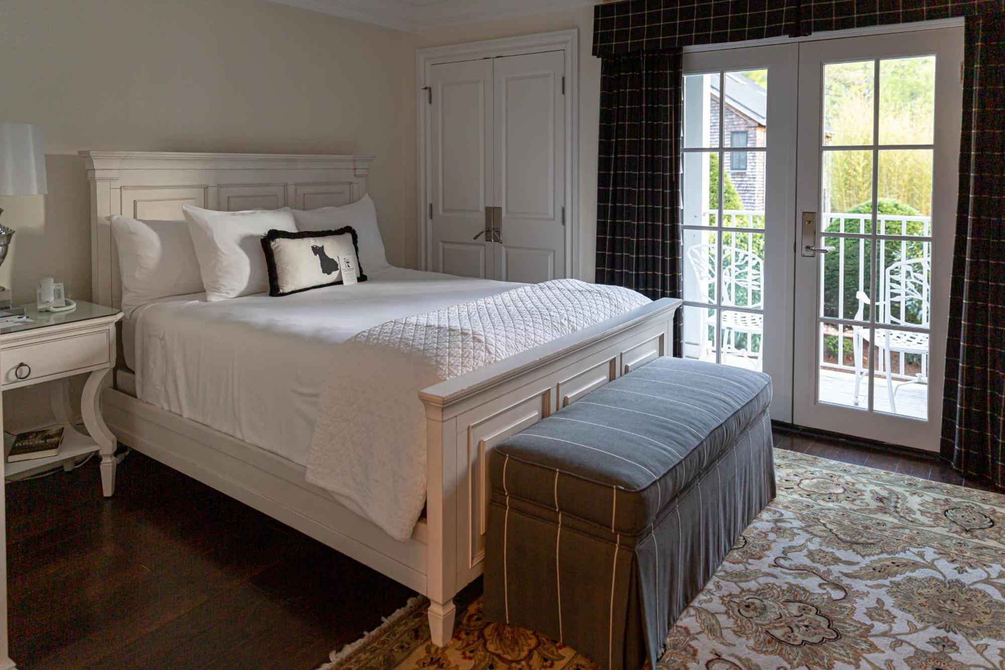 Queen Suite