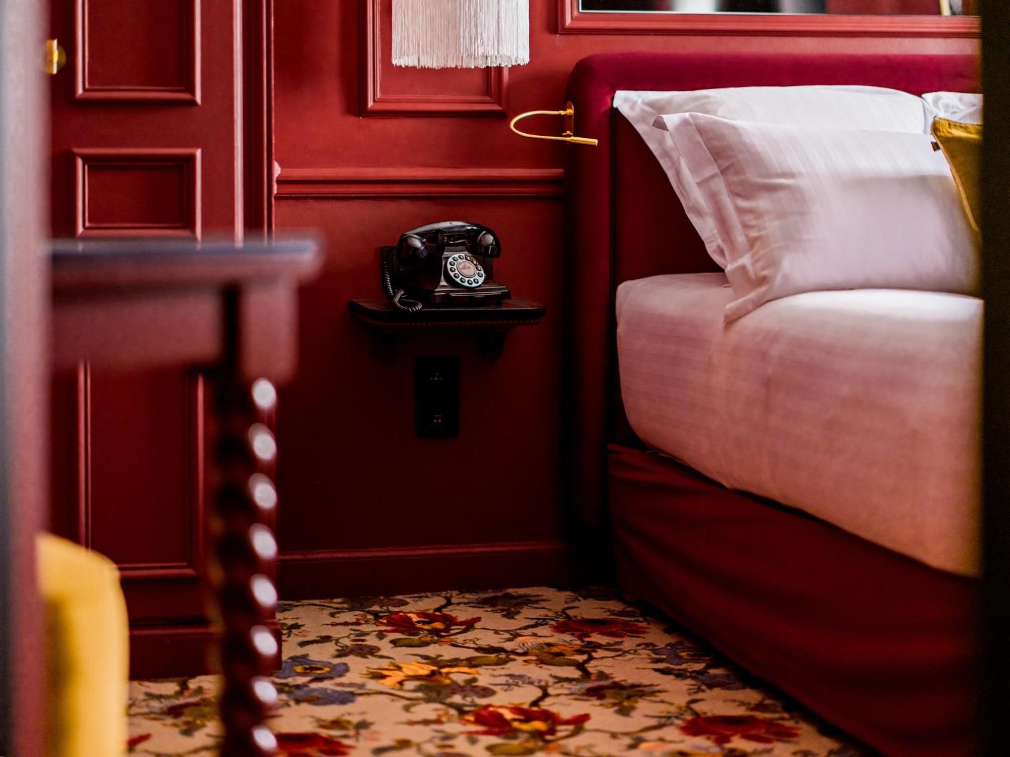 Renovated Cocoon Room Courtyard View