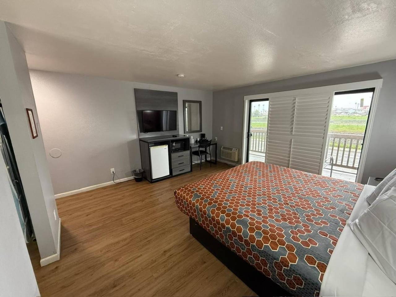 King Room View