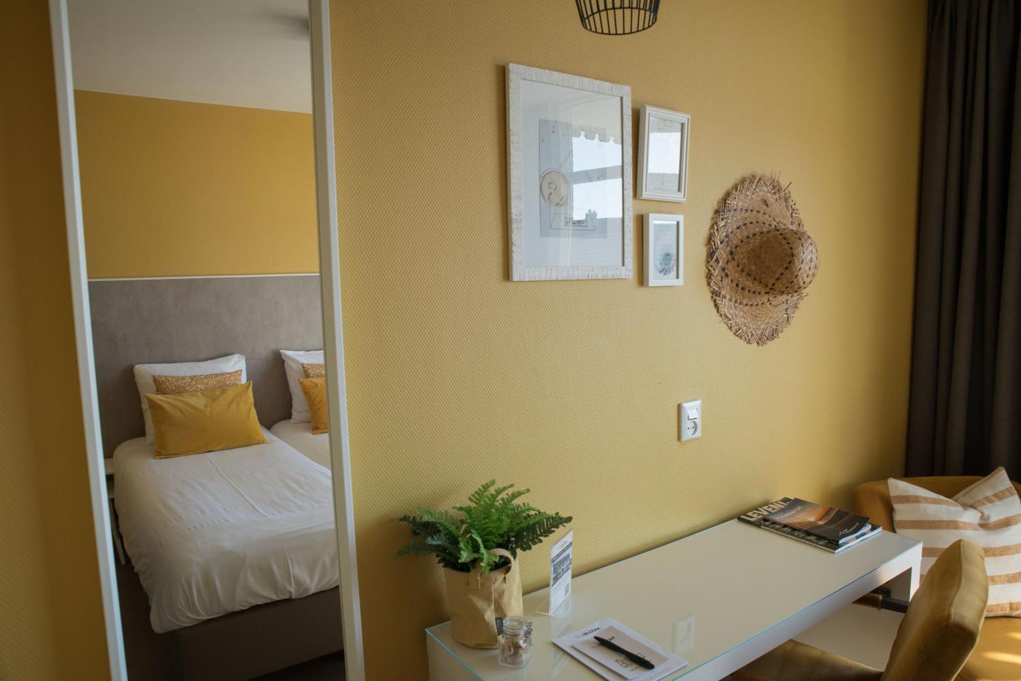 Doppelzimmer mit Balkon zur Rückseite