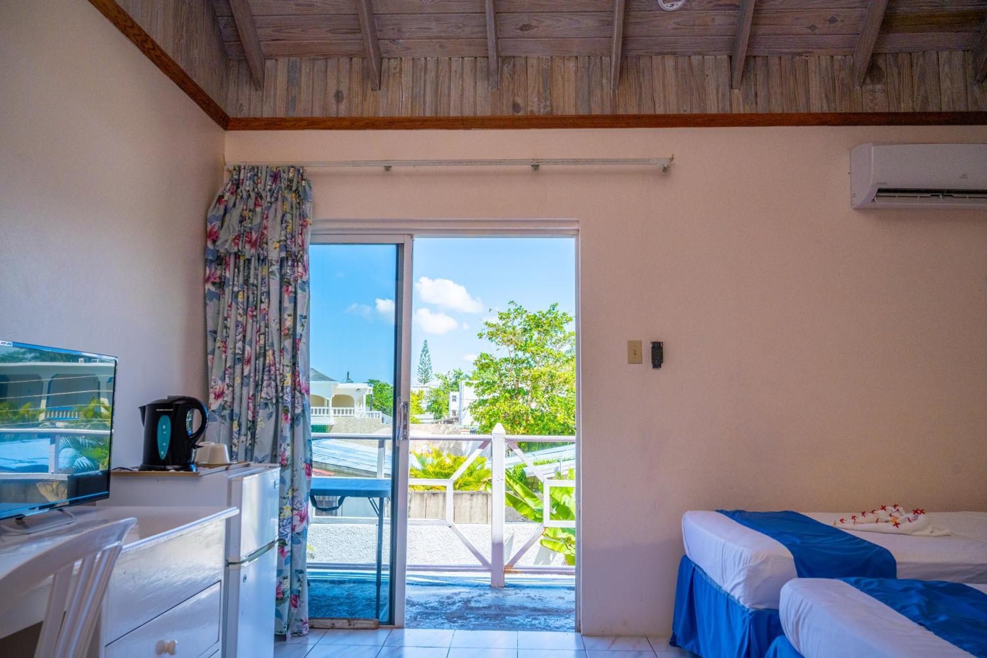 Triple Room Balcony