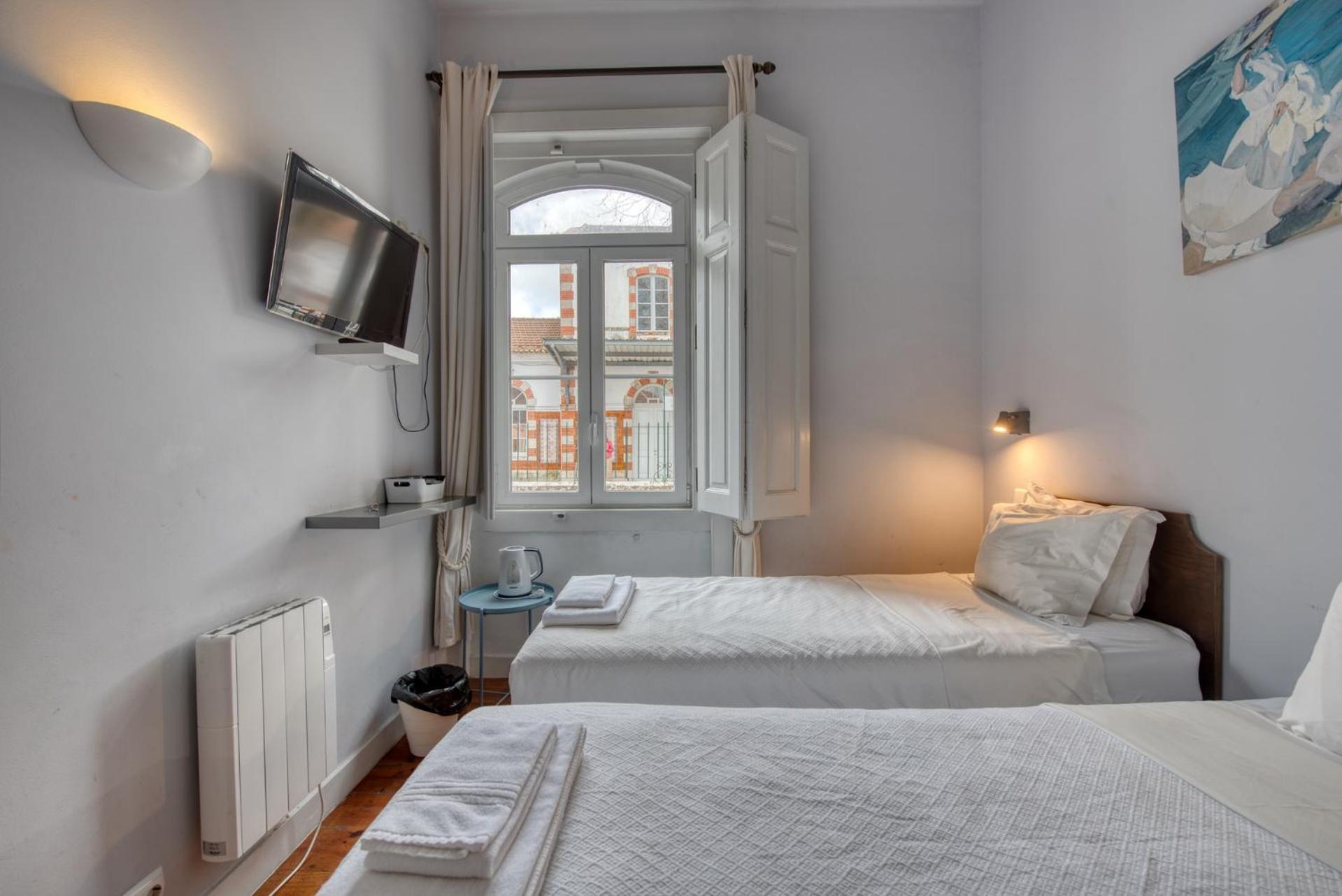 Small Standard Twin Room
