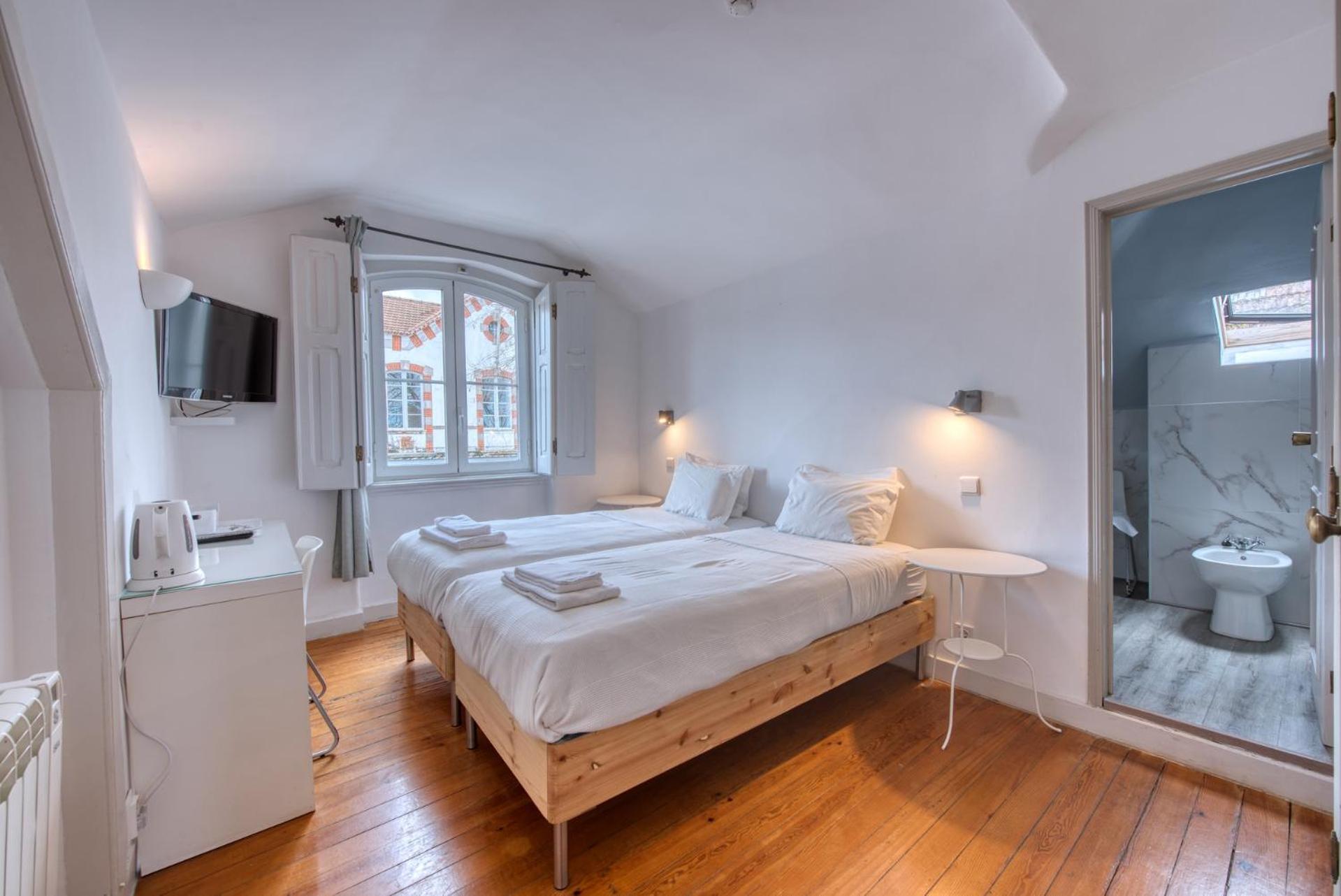 Comfort Twin Room
