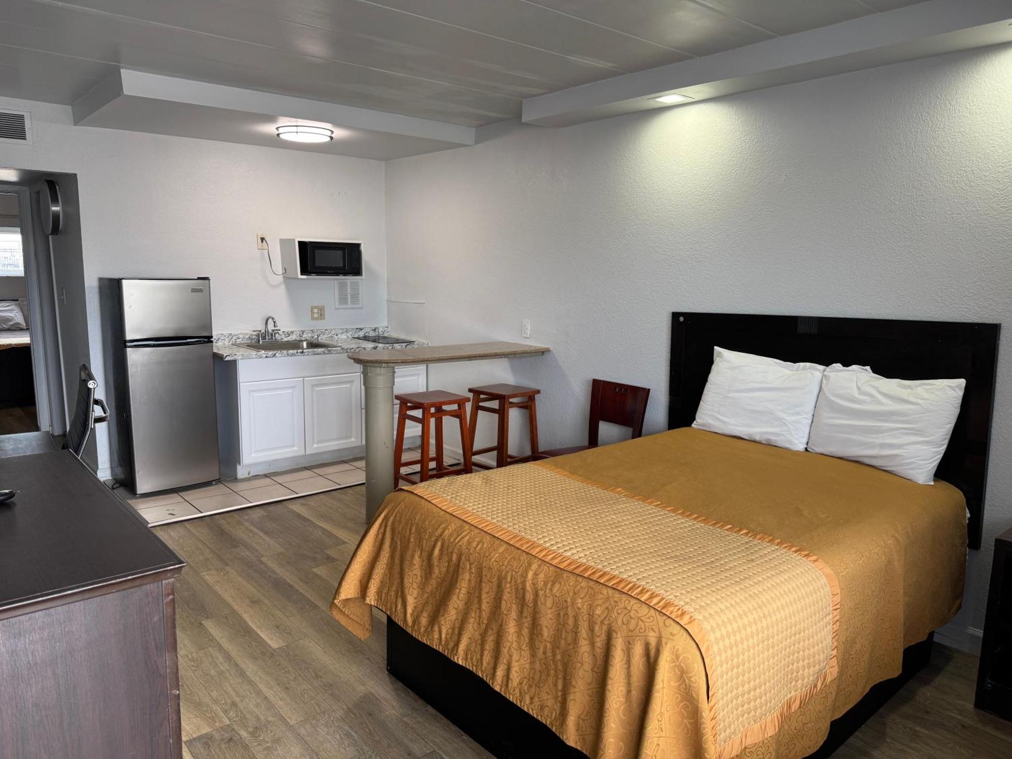 Double Room Two Double Beds