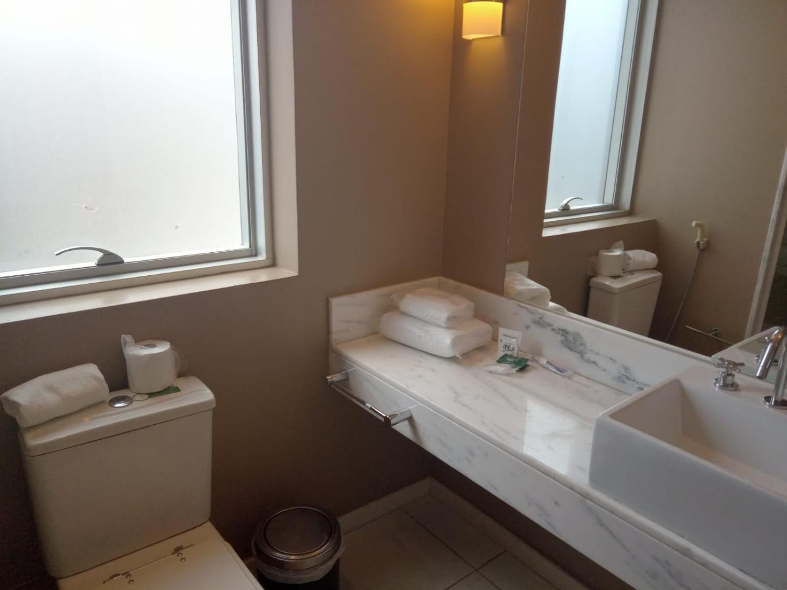 Quarto Deluxe com 2 Camas de Solteiro