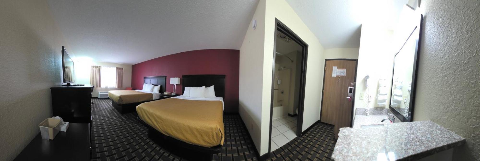 Queen Room Two Queen Beds Non-Smoking