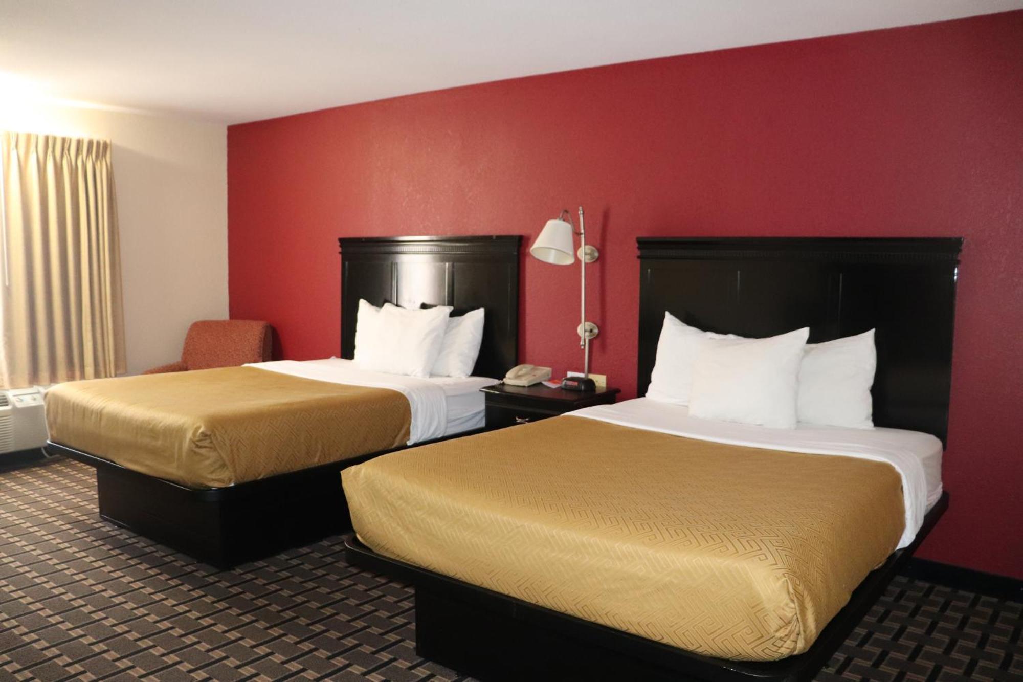 Queen Room Two Queen Beds Non-Smoking
