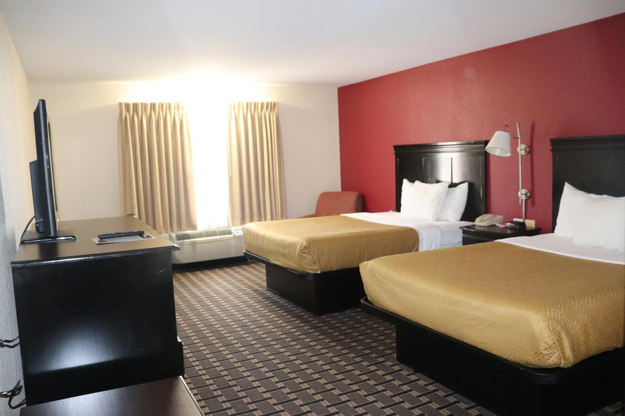 Queen Room Two Queen Beds Non-Smoking