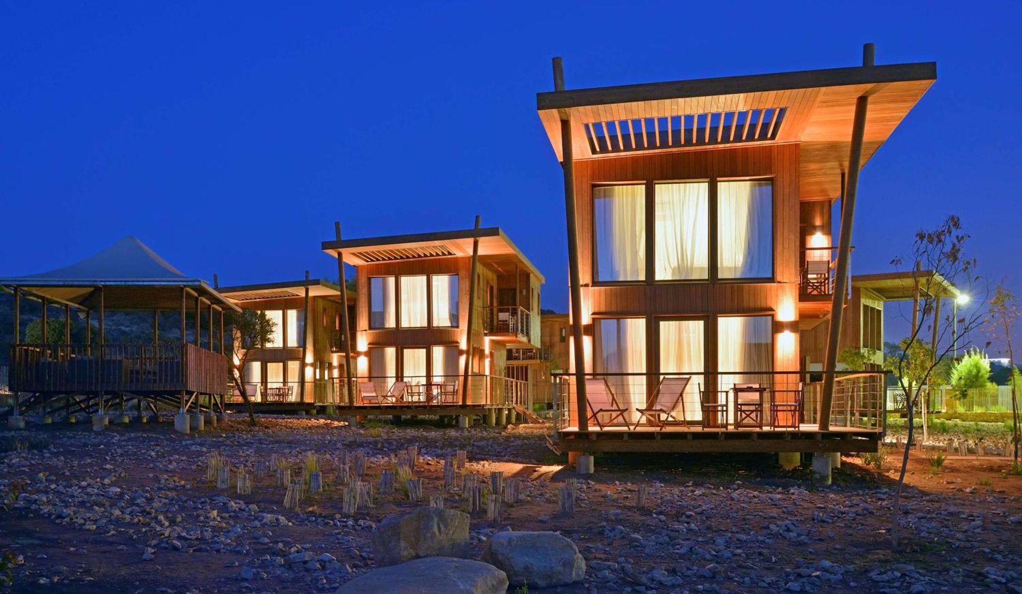 Two-Bedrooms Duplex Bungalow Terrace