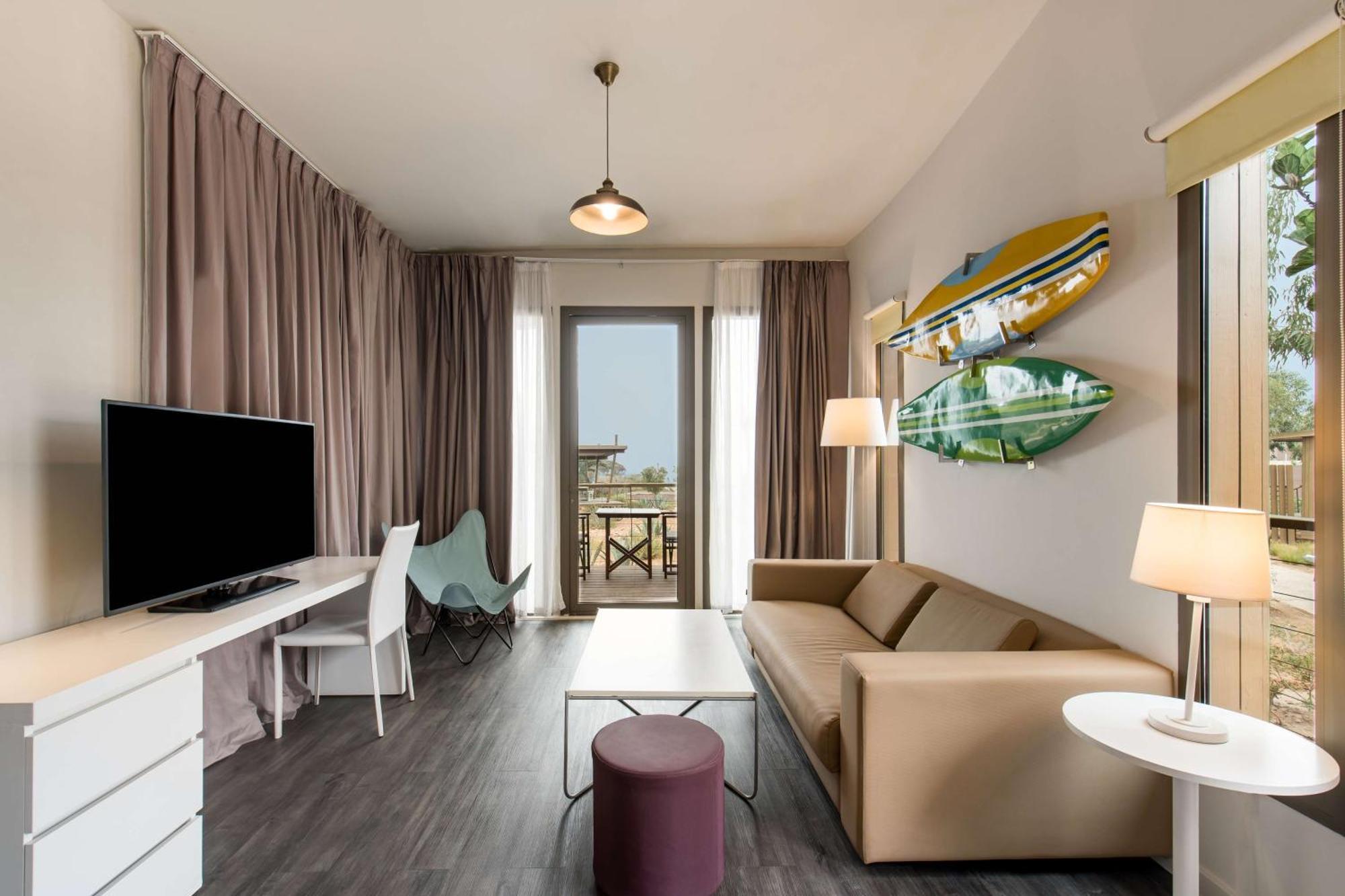One-Bedroom Bungalow Suite Terrace