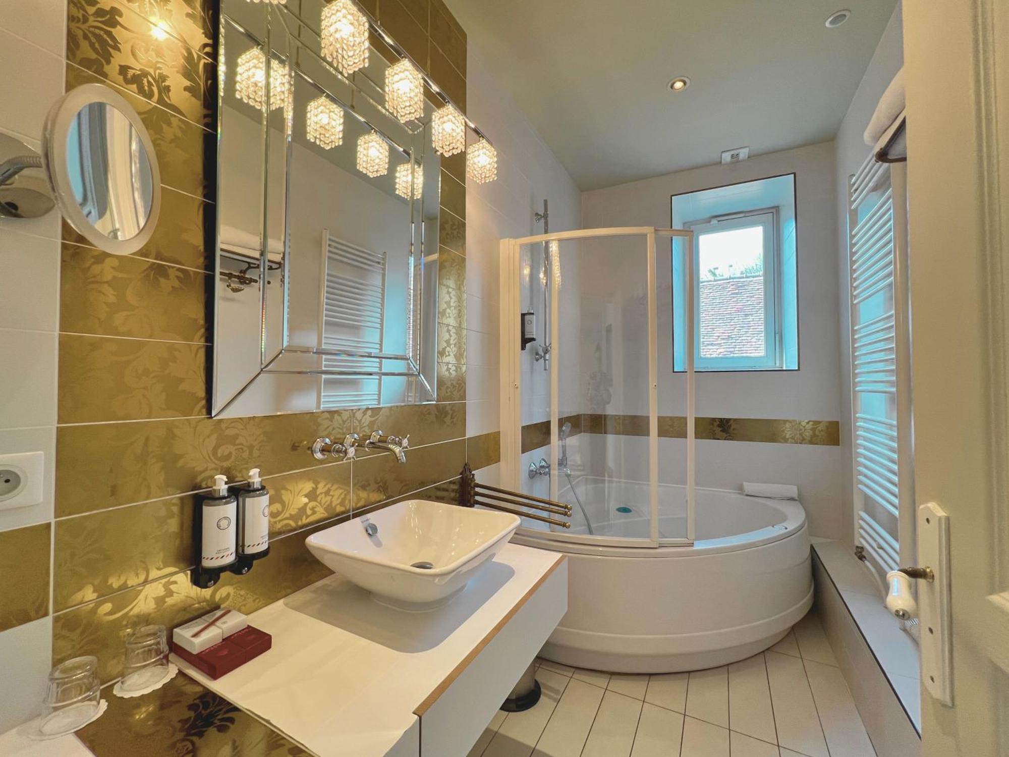 Castle Suite