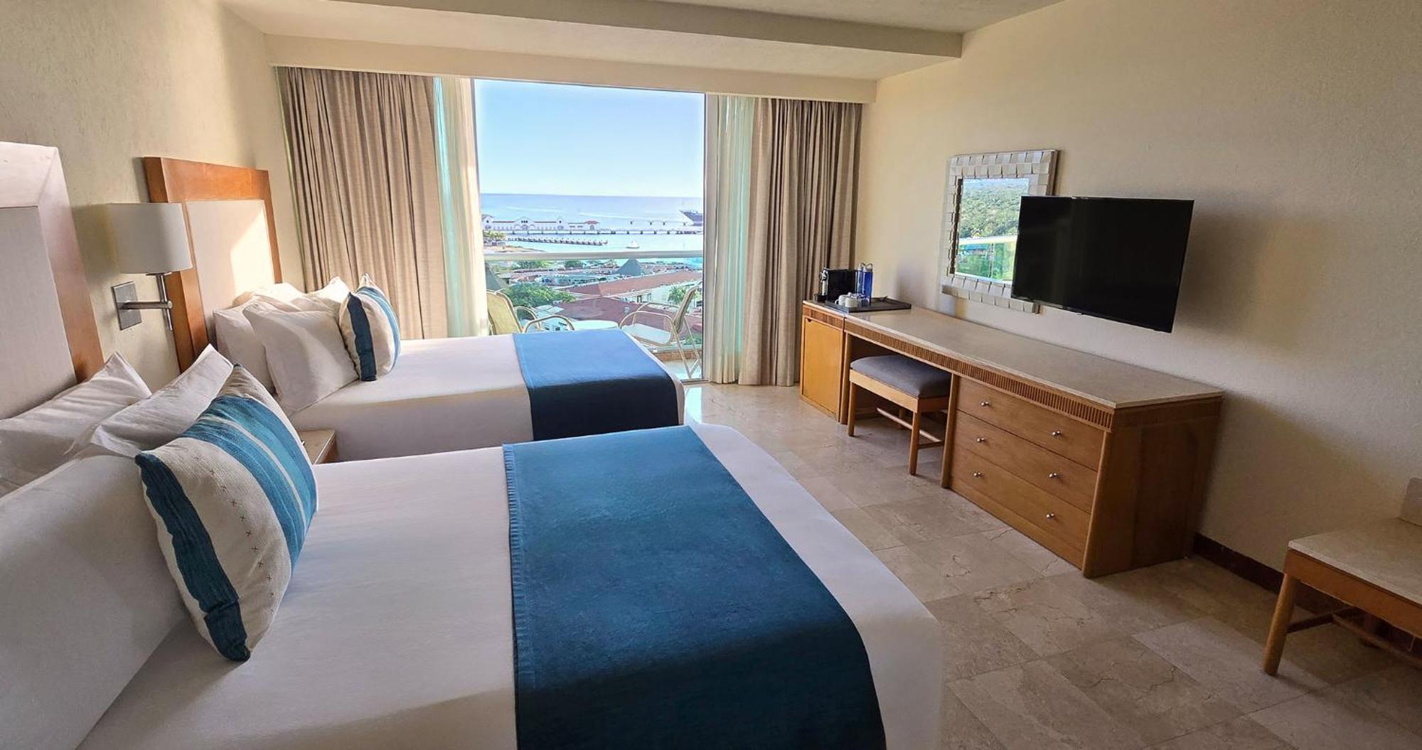Deluxe High Floor Double