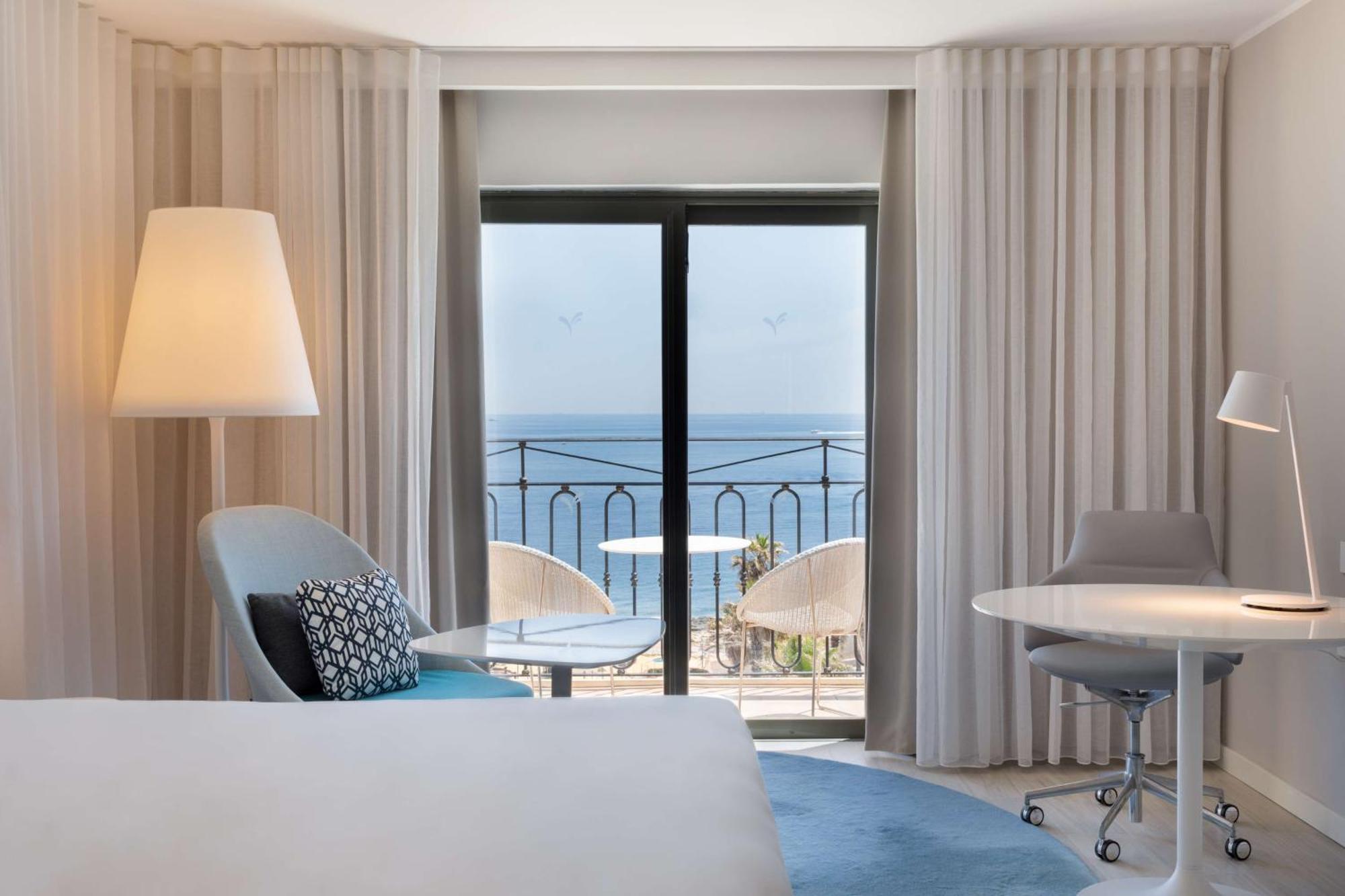 Family Room with Sea View,1548379846:JPEG