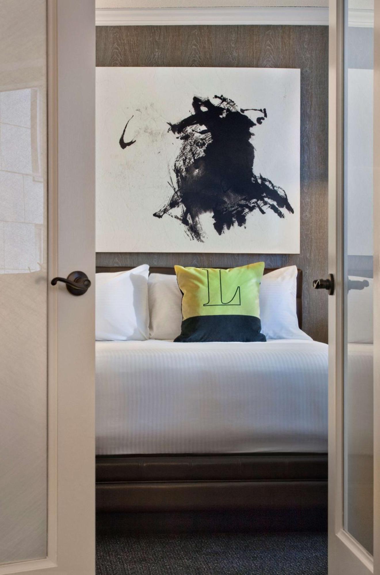 One-Bedroom Executive King Suite