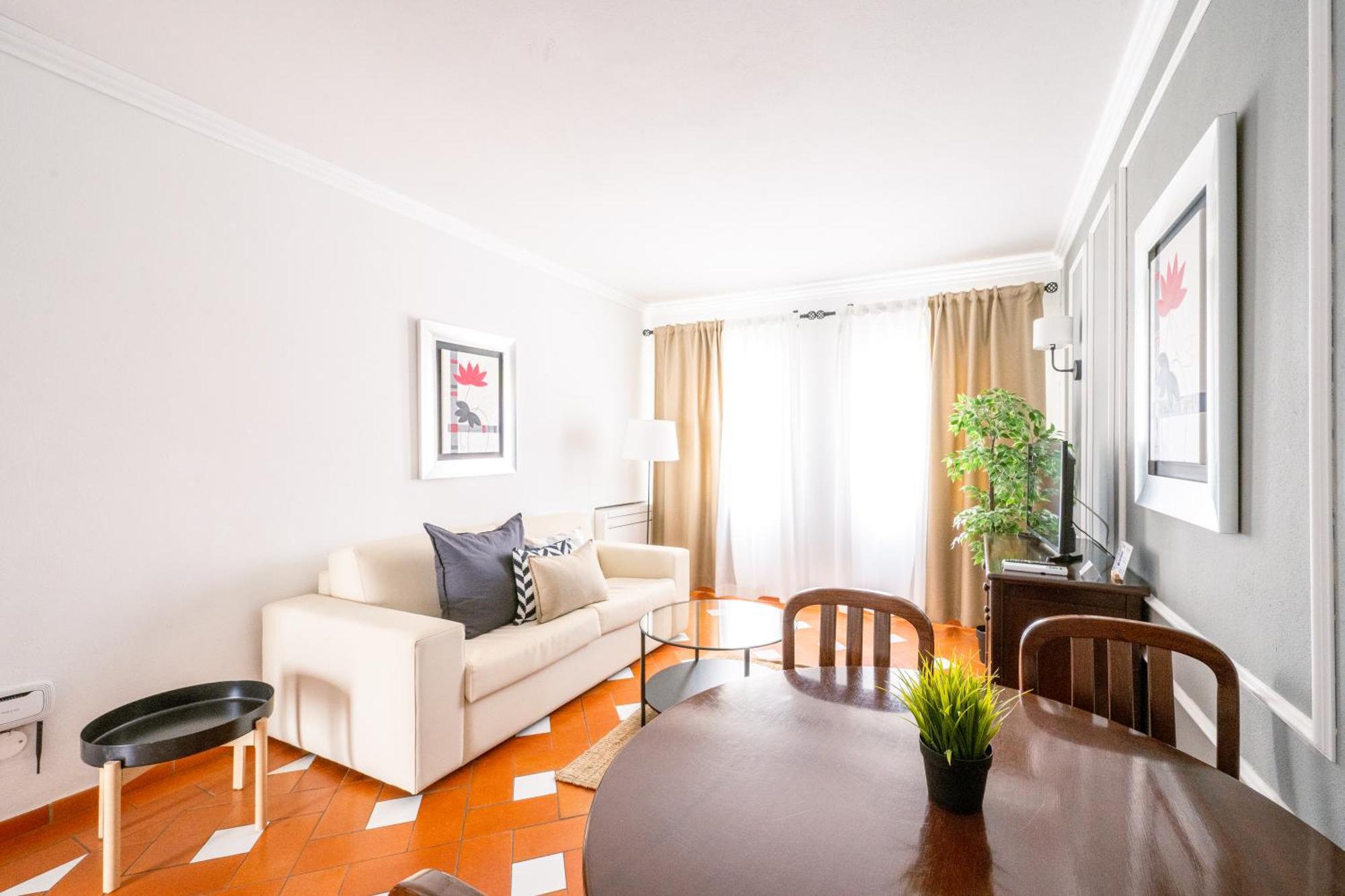 One-Bedroom Apartment Terrace
