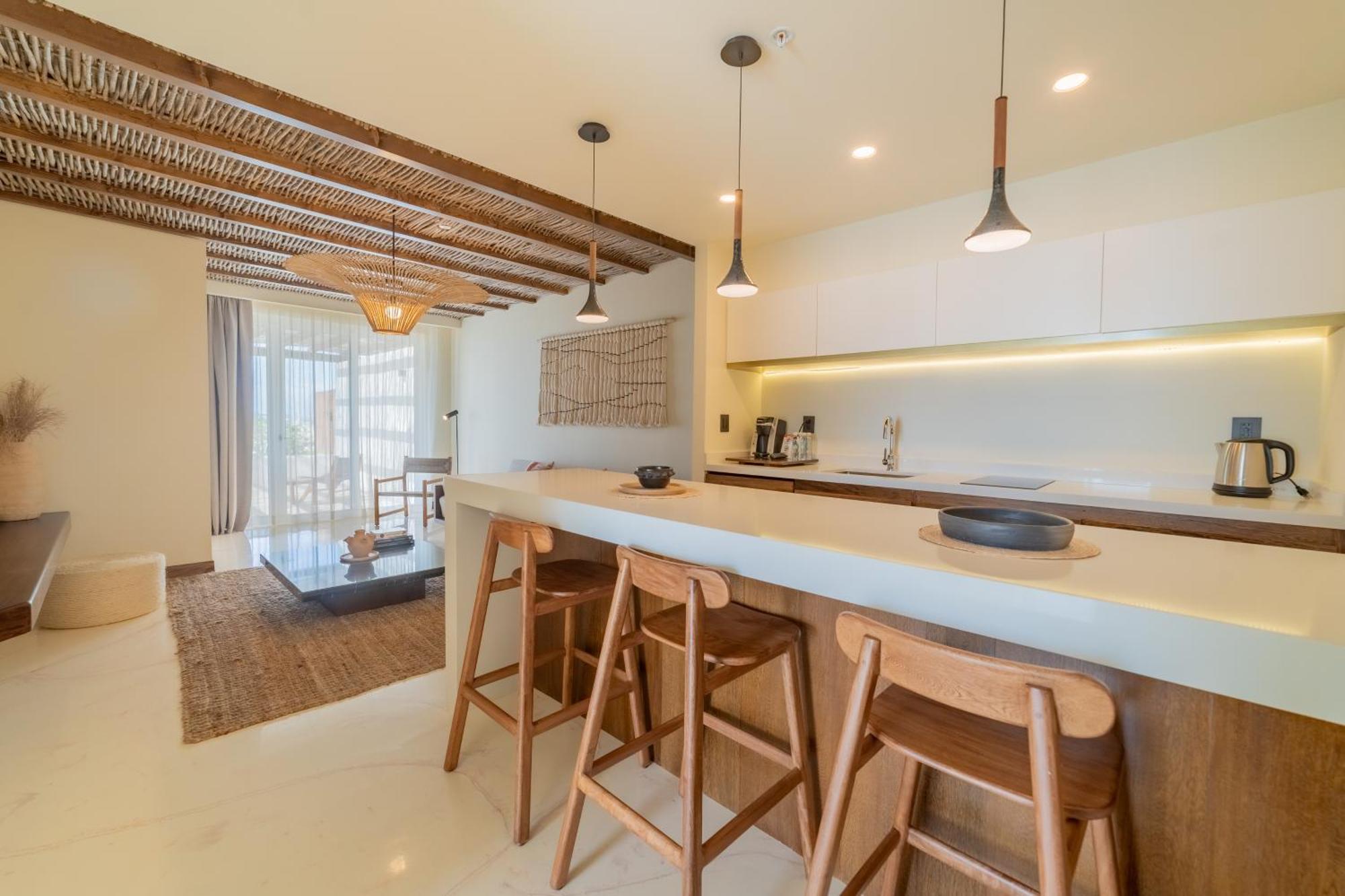 One-Bedroom Suite Harbour View