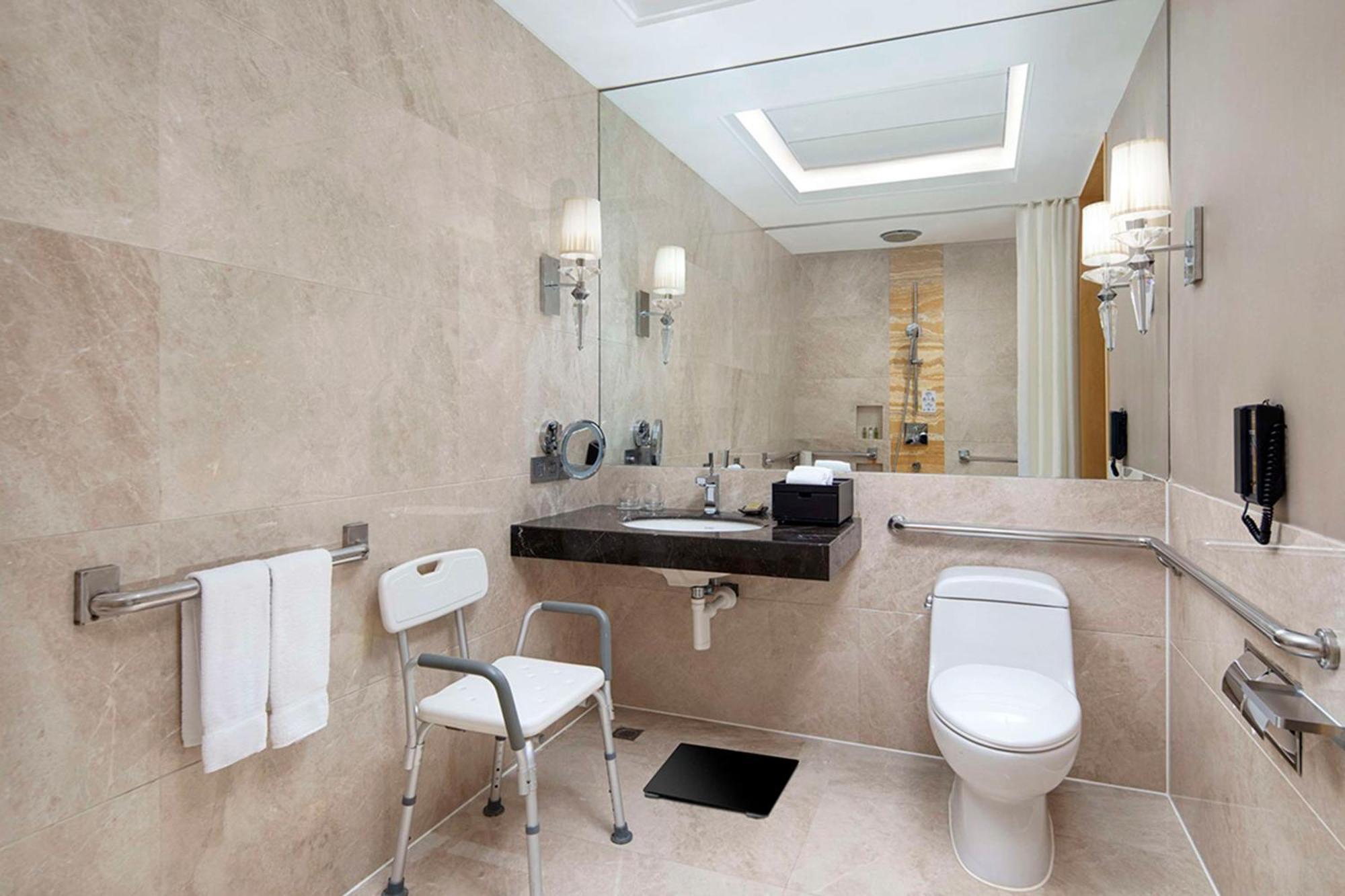 King Room Mobility Accessible