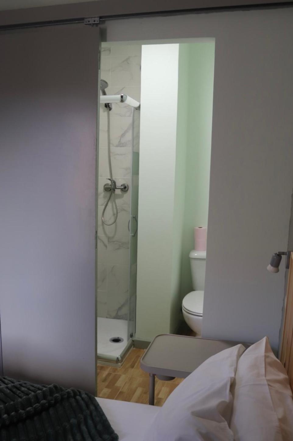 Double Room Private Bathroom