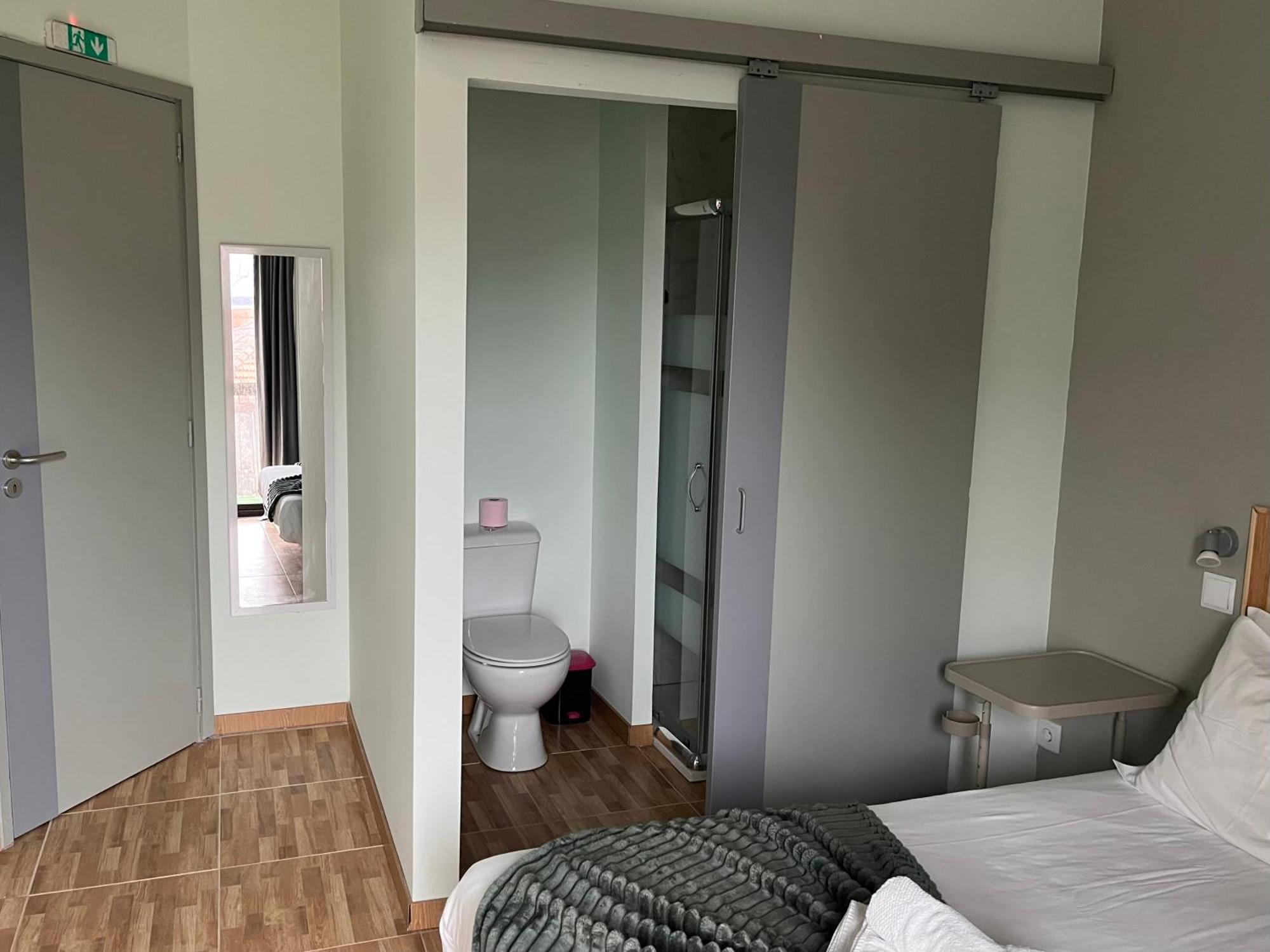Double Room Private Bathroom