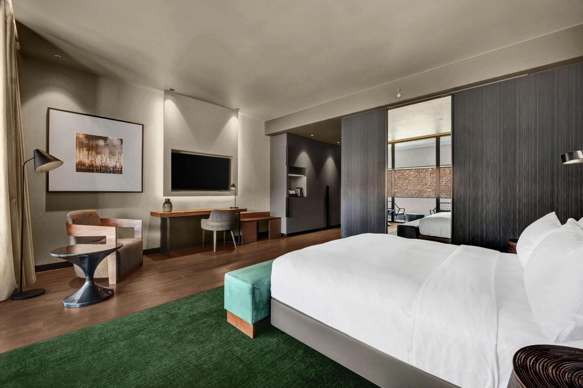 Deluxe King Room Terrace