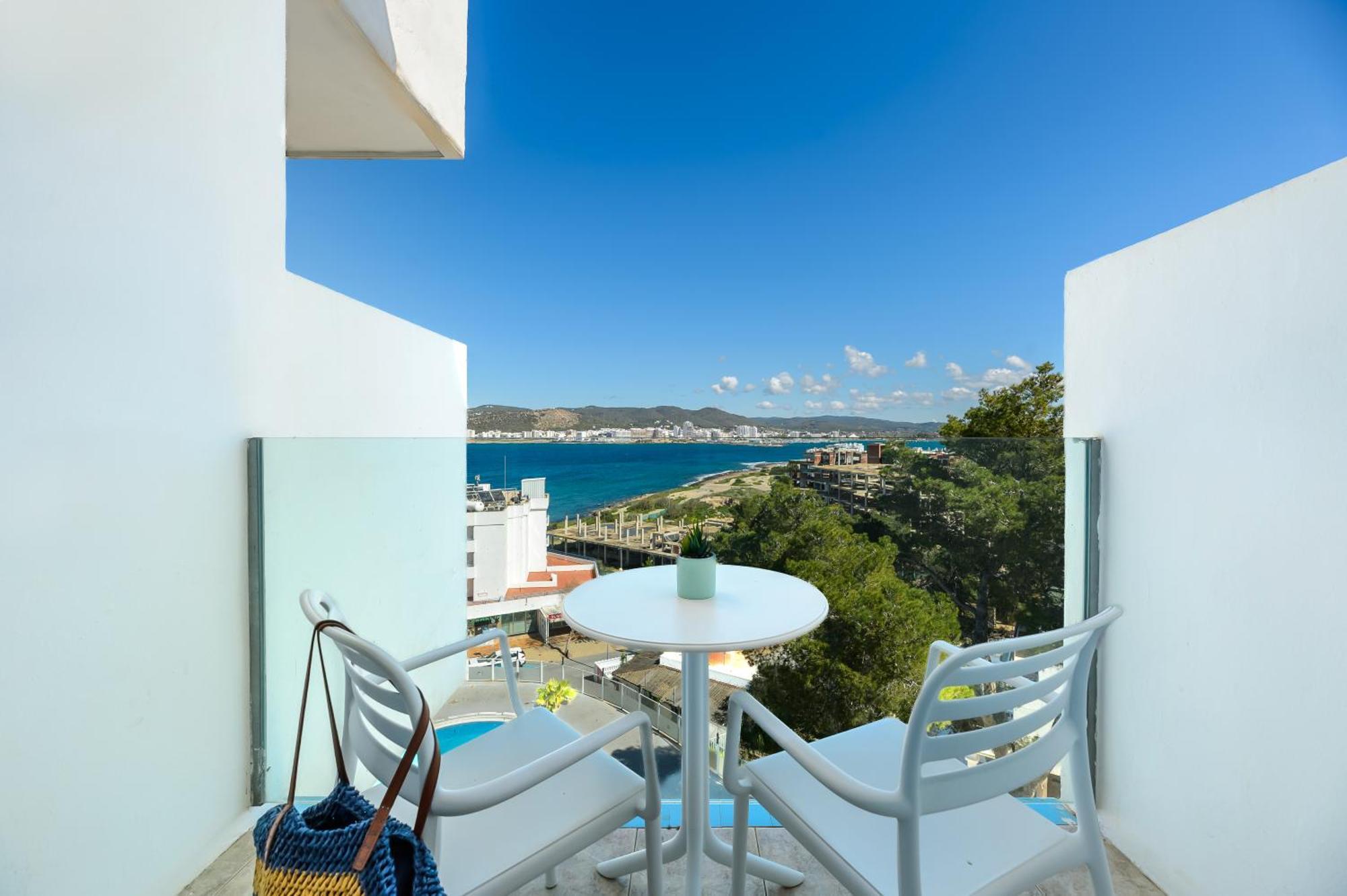 Single Room Sea View