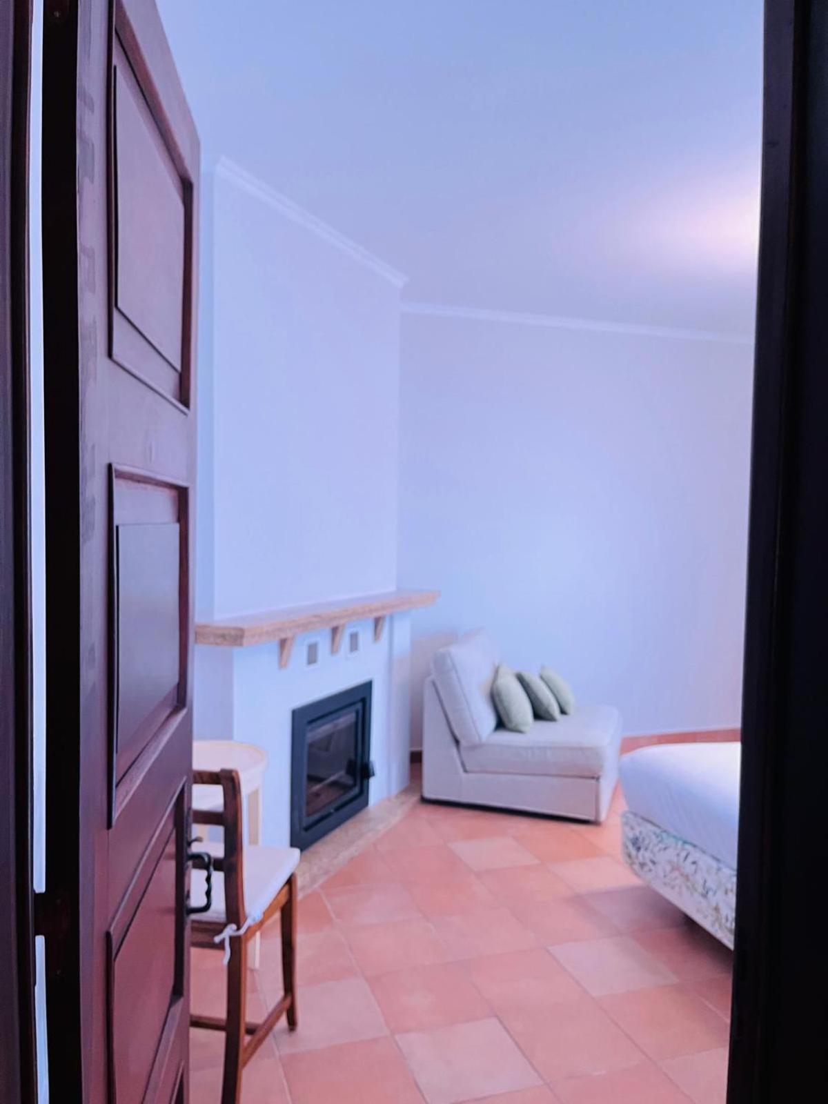 One-Bedroom Apartment Garden View
