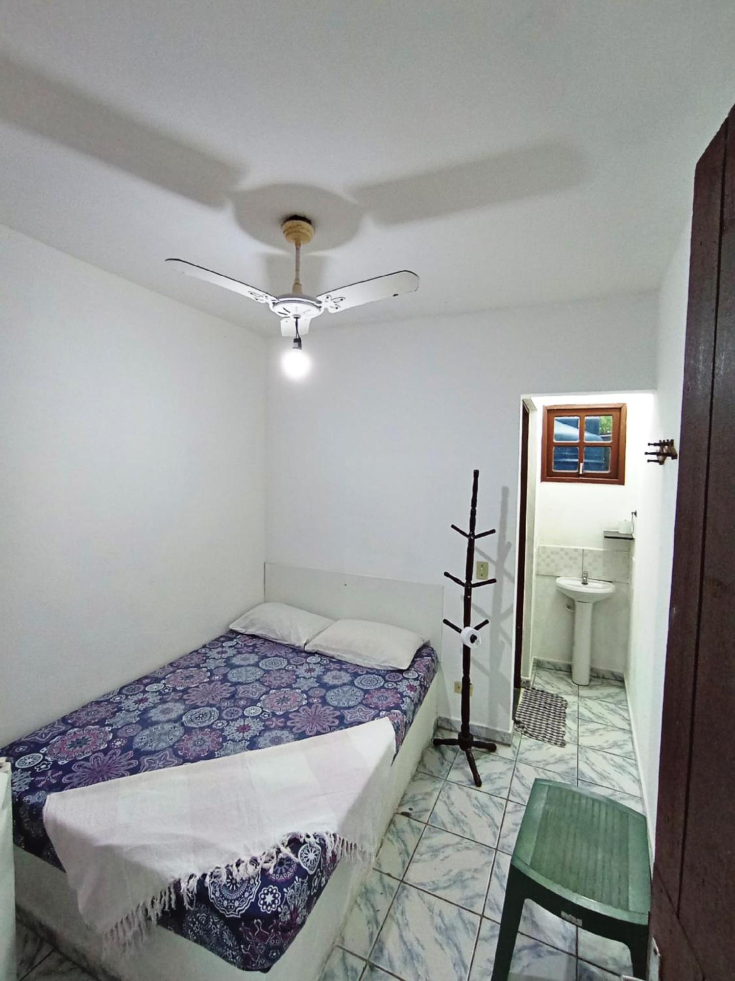 Economy Triple Room