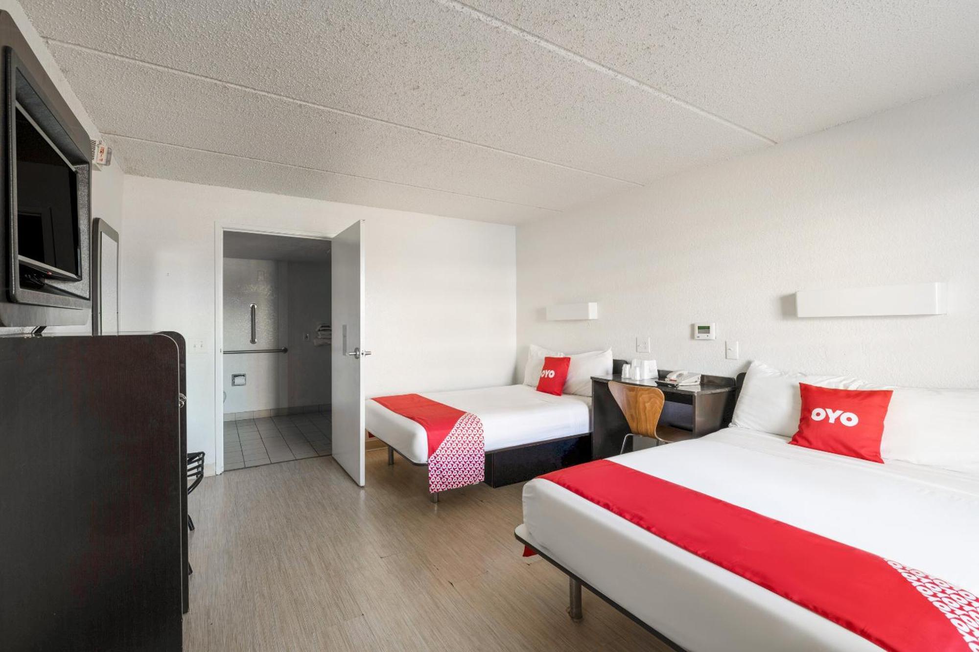 2 Queen Bed Accessible