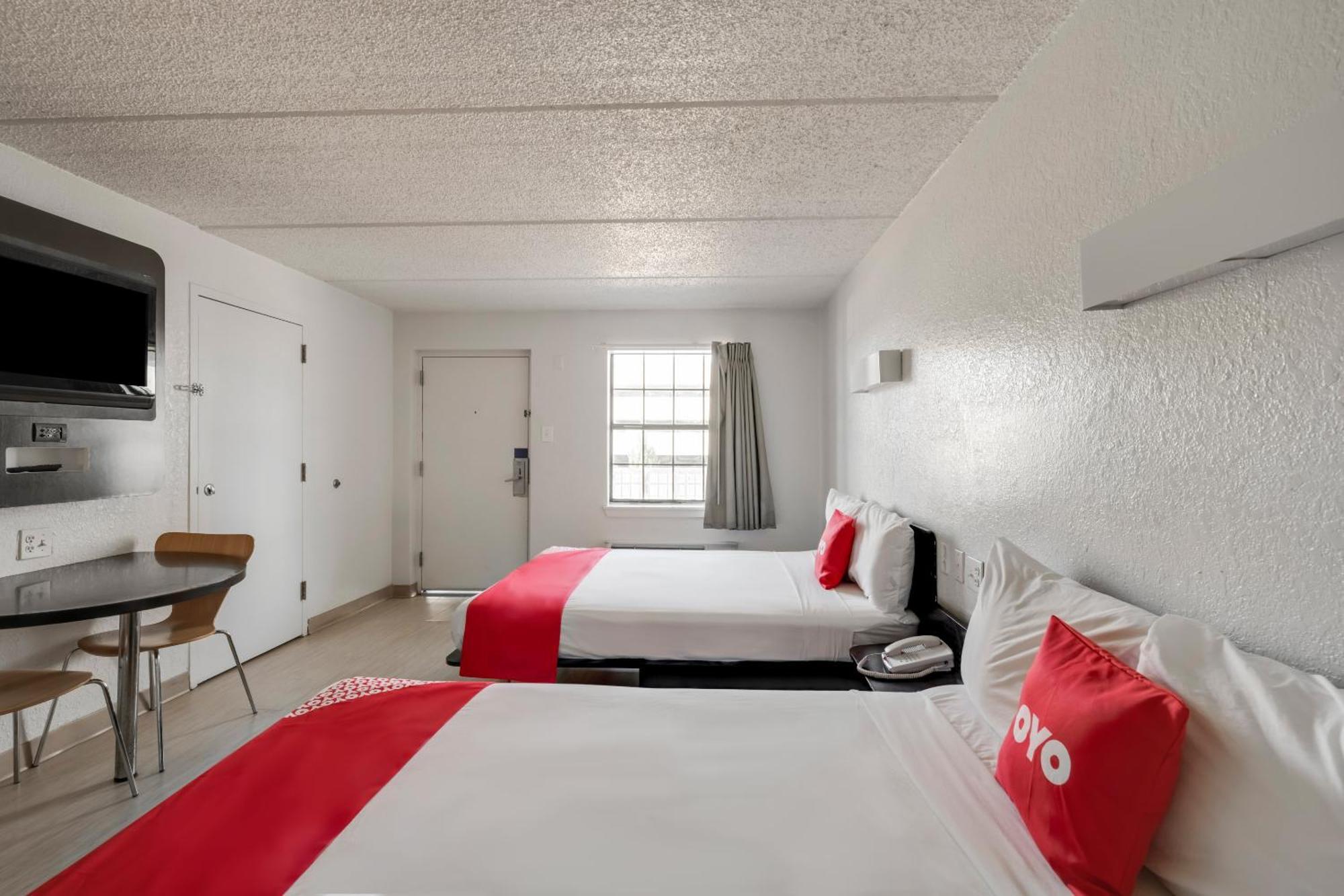2 Queen Bed