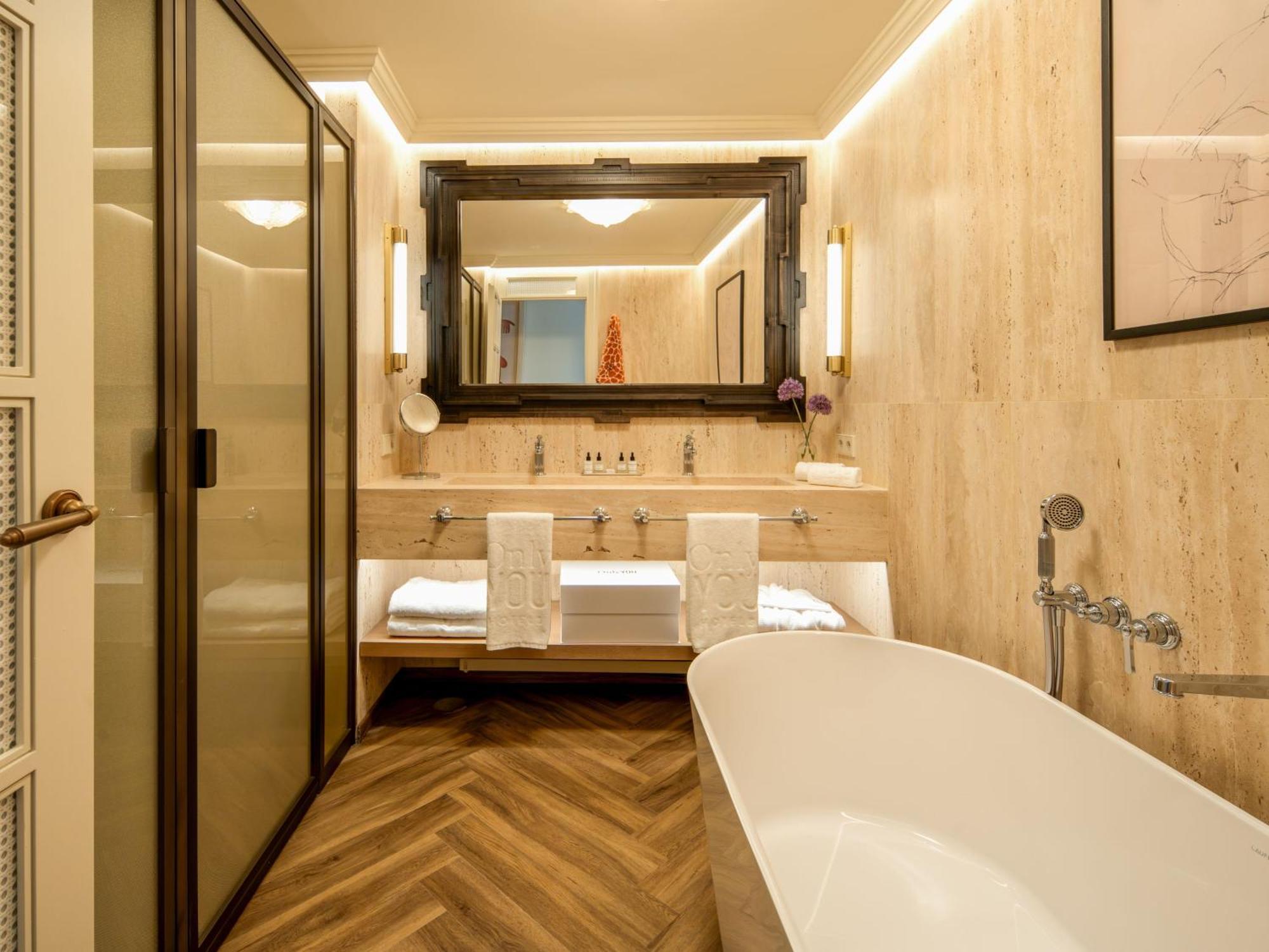 Premium Double Room Bath