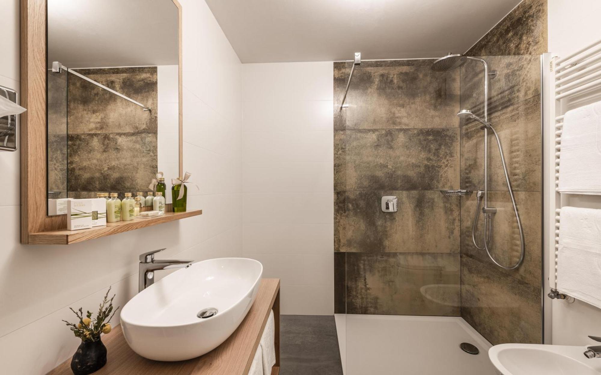 Superior Double Room "Pustrissa"