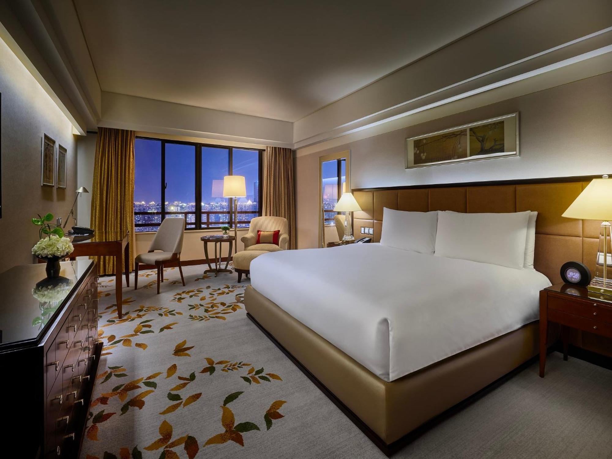Deluxe Room Guest room 1 King