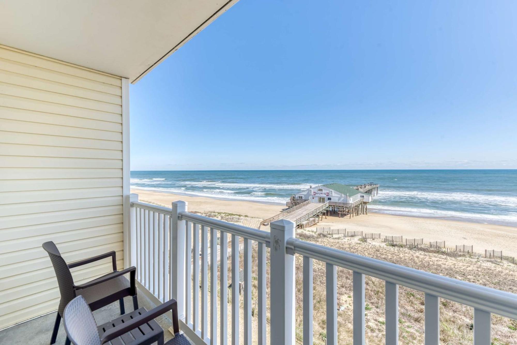 Non-Smoking Ocean Front King Room