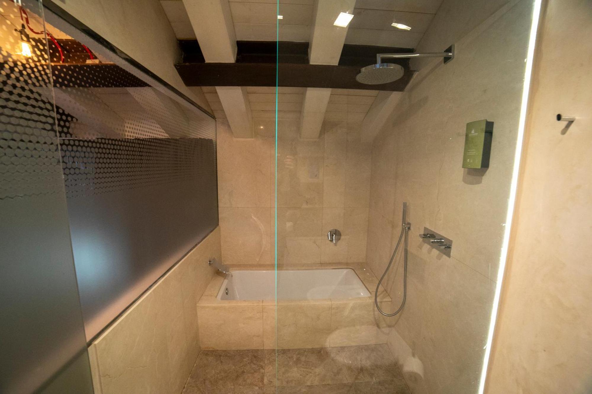 Pasítea Suite