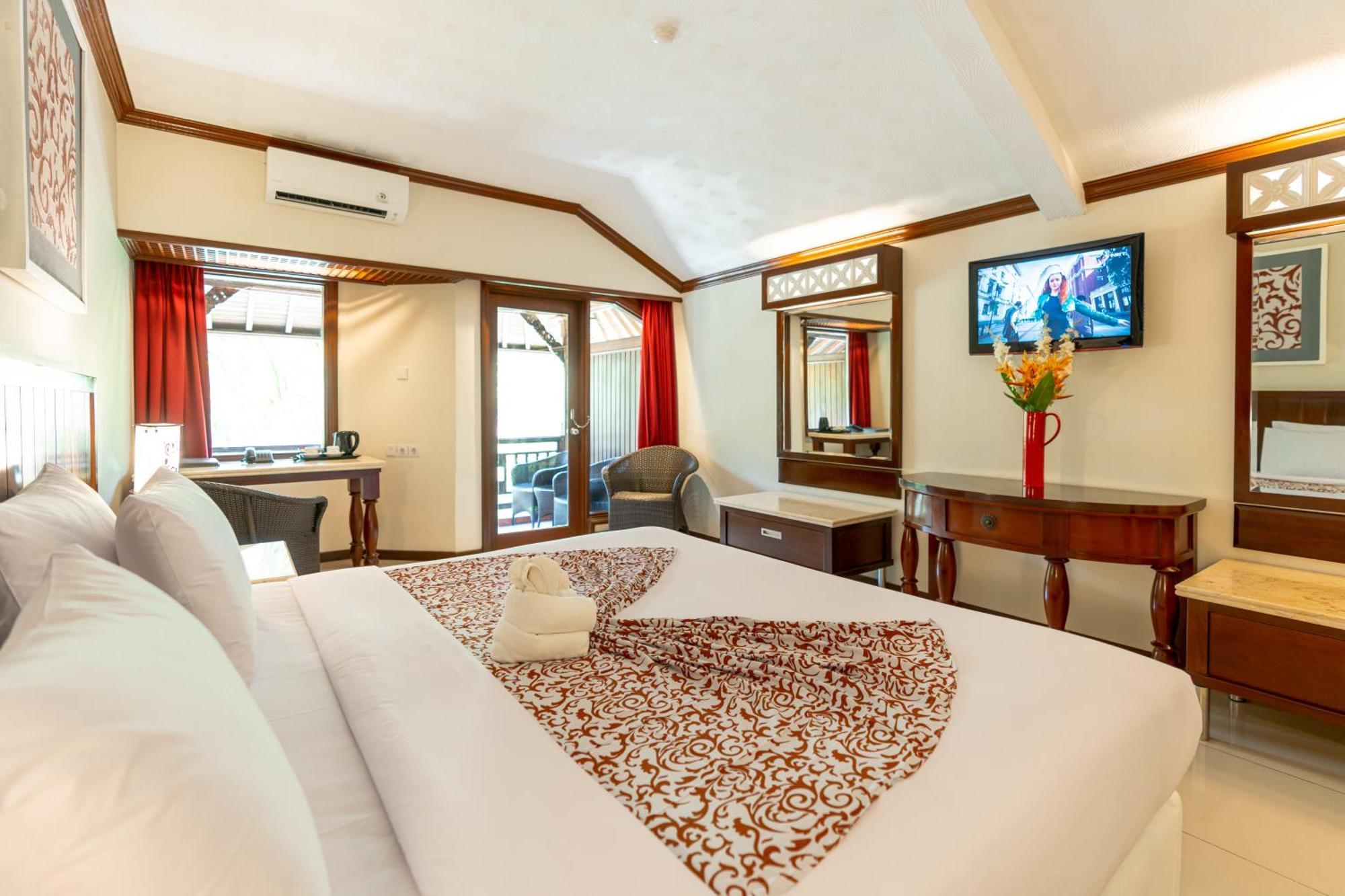 Deluxe Double or Twin Room