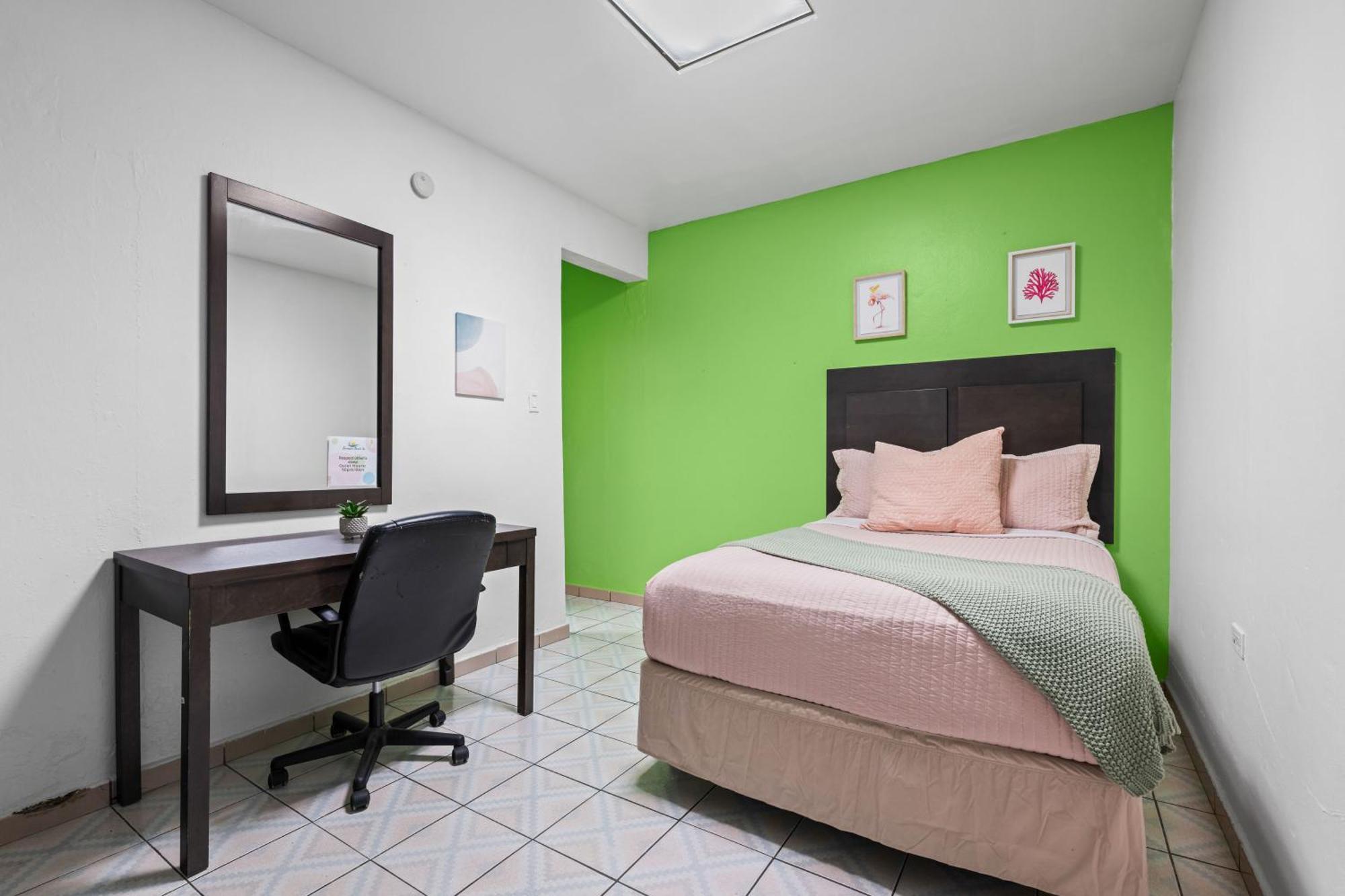 Guest Room One Bed