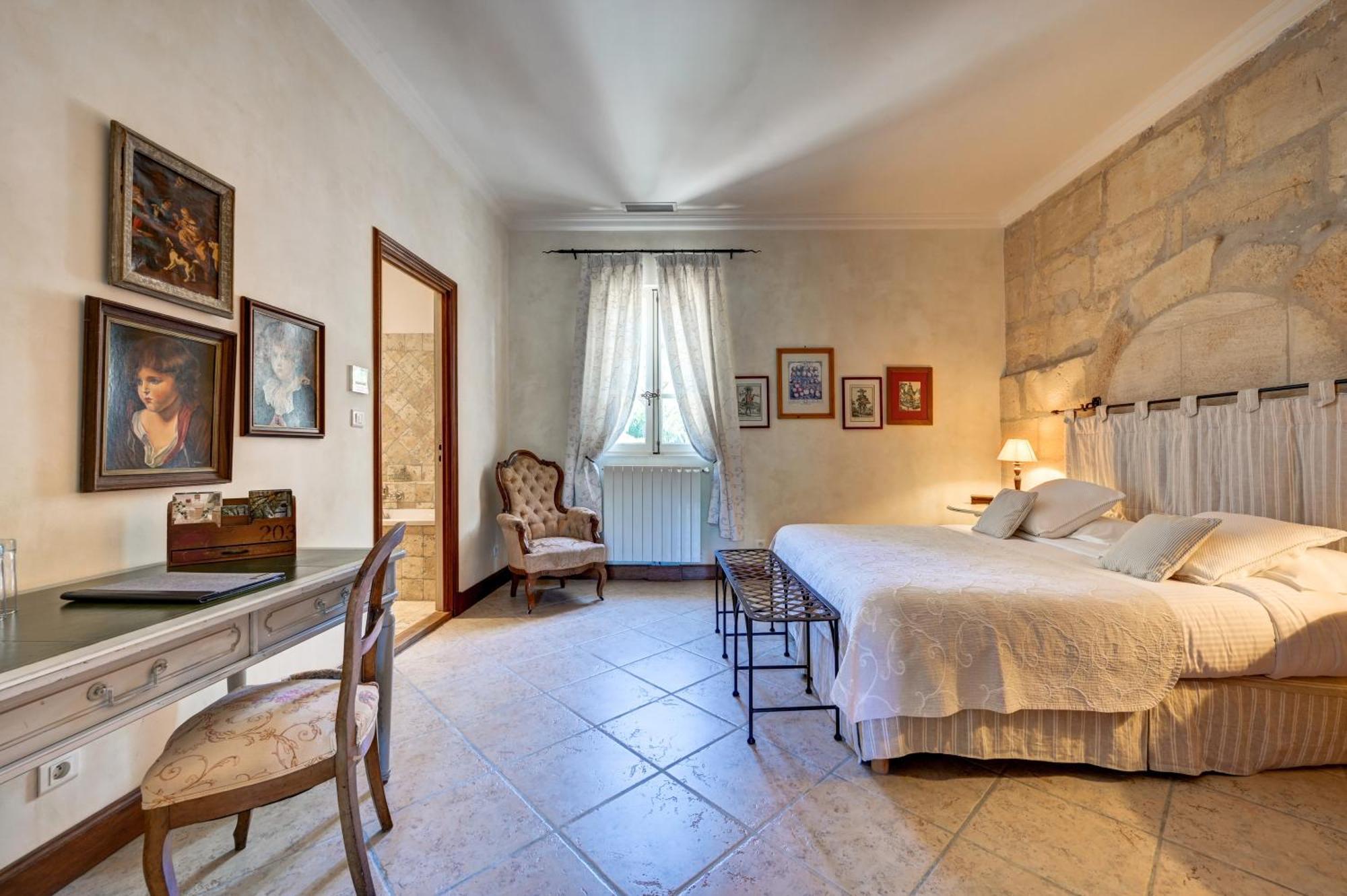 Prestige Suite